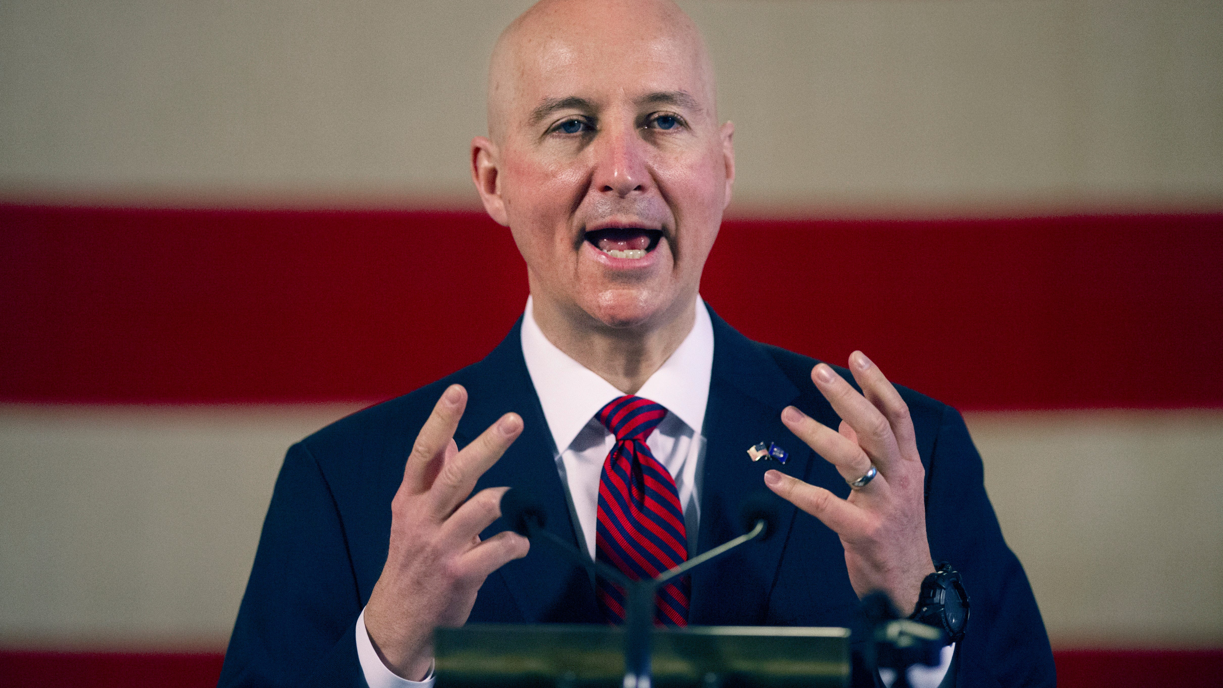 Nebraska declares pro-meat day on Colorado meatless day