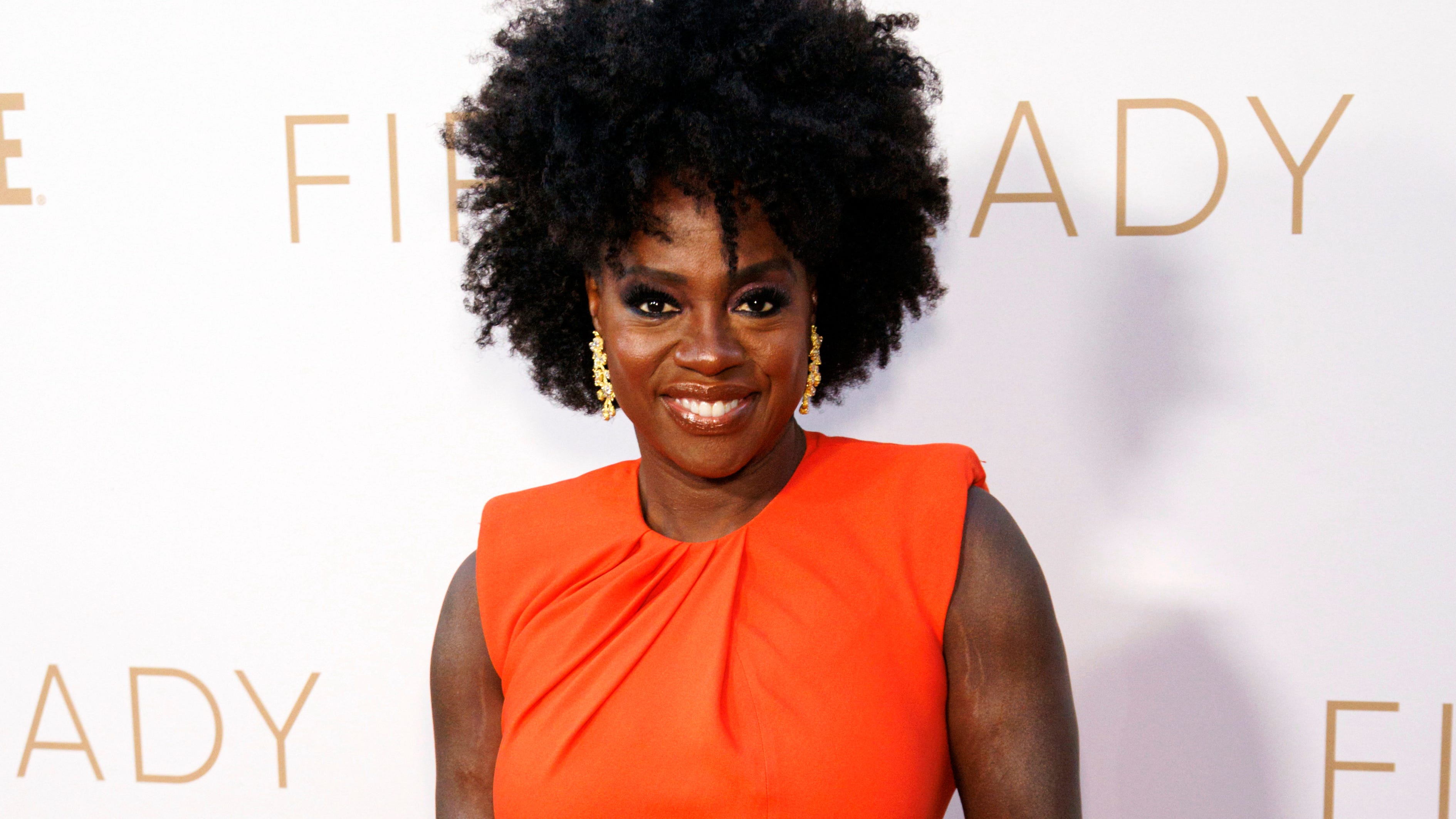 Winfrey picks Viola Davis memoir for her book club