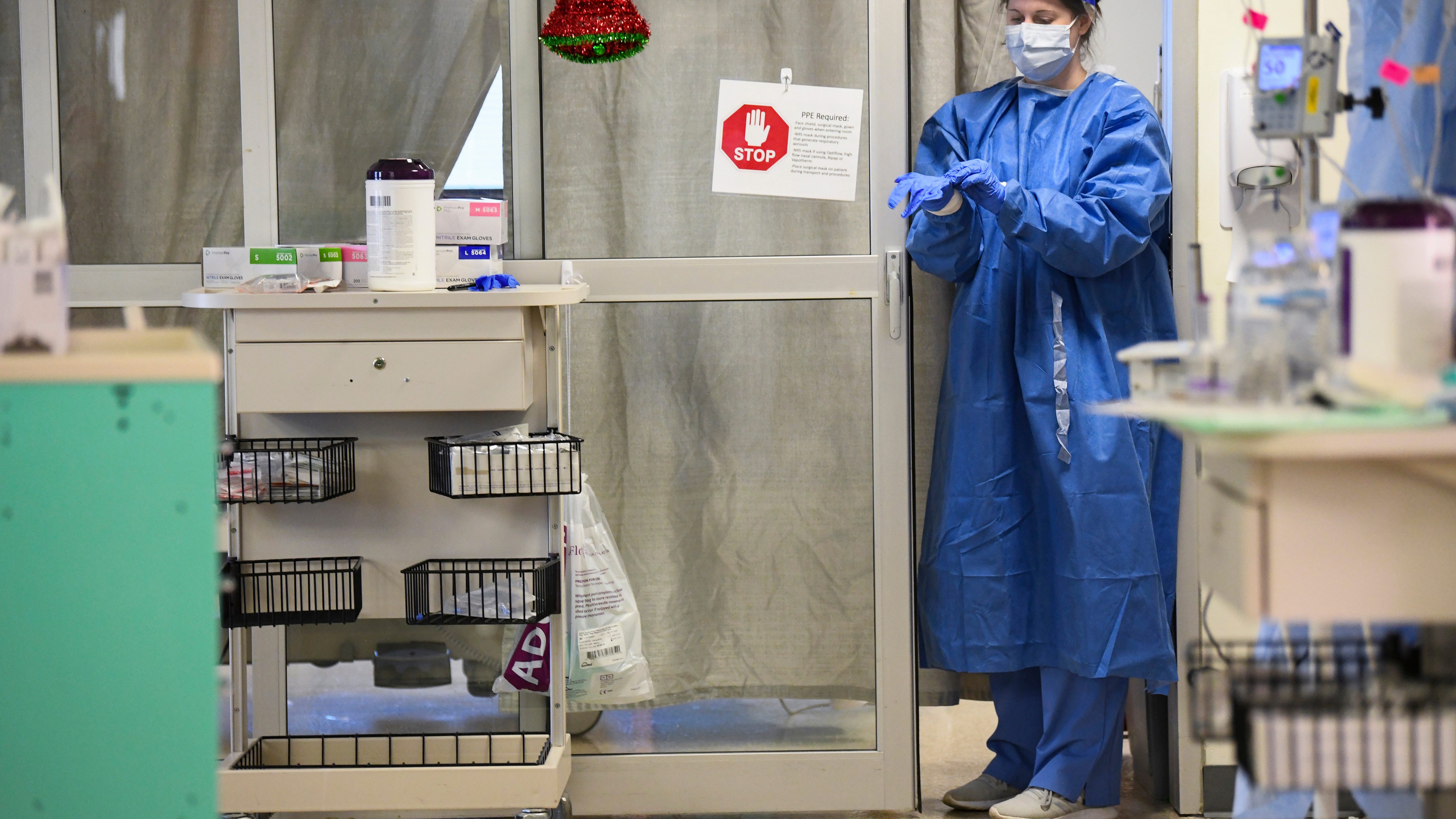 Christmas in the ICU: Decorations, lights and many tears
