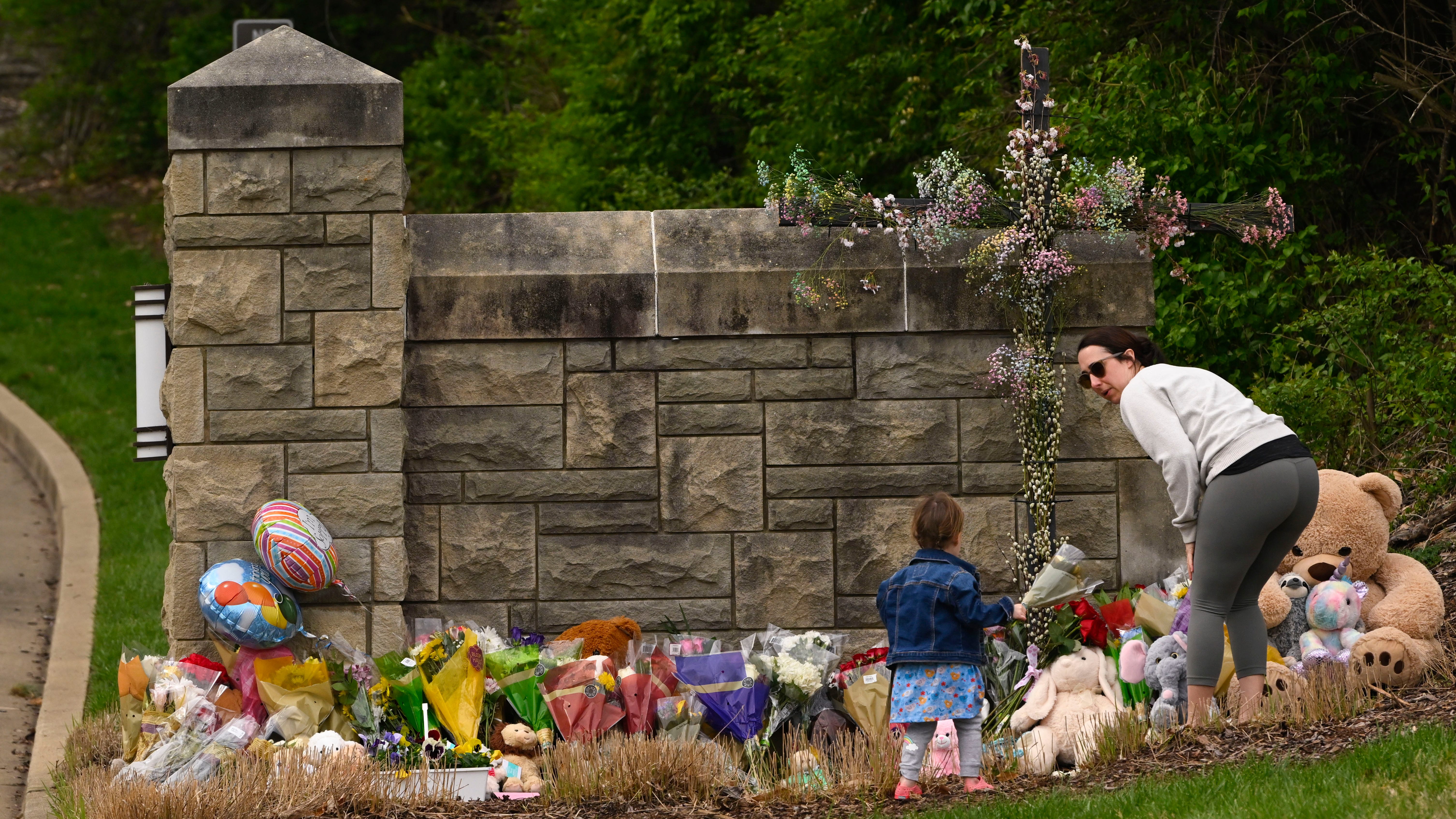 Police: Nashville shooter bought 7 guns before school attack