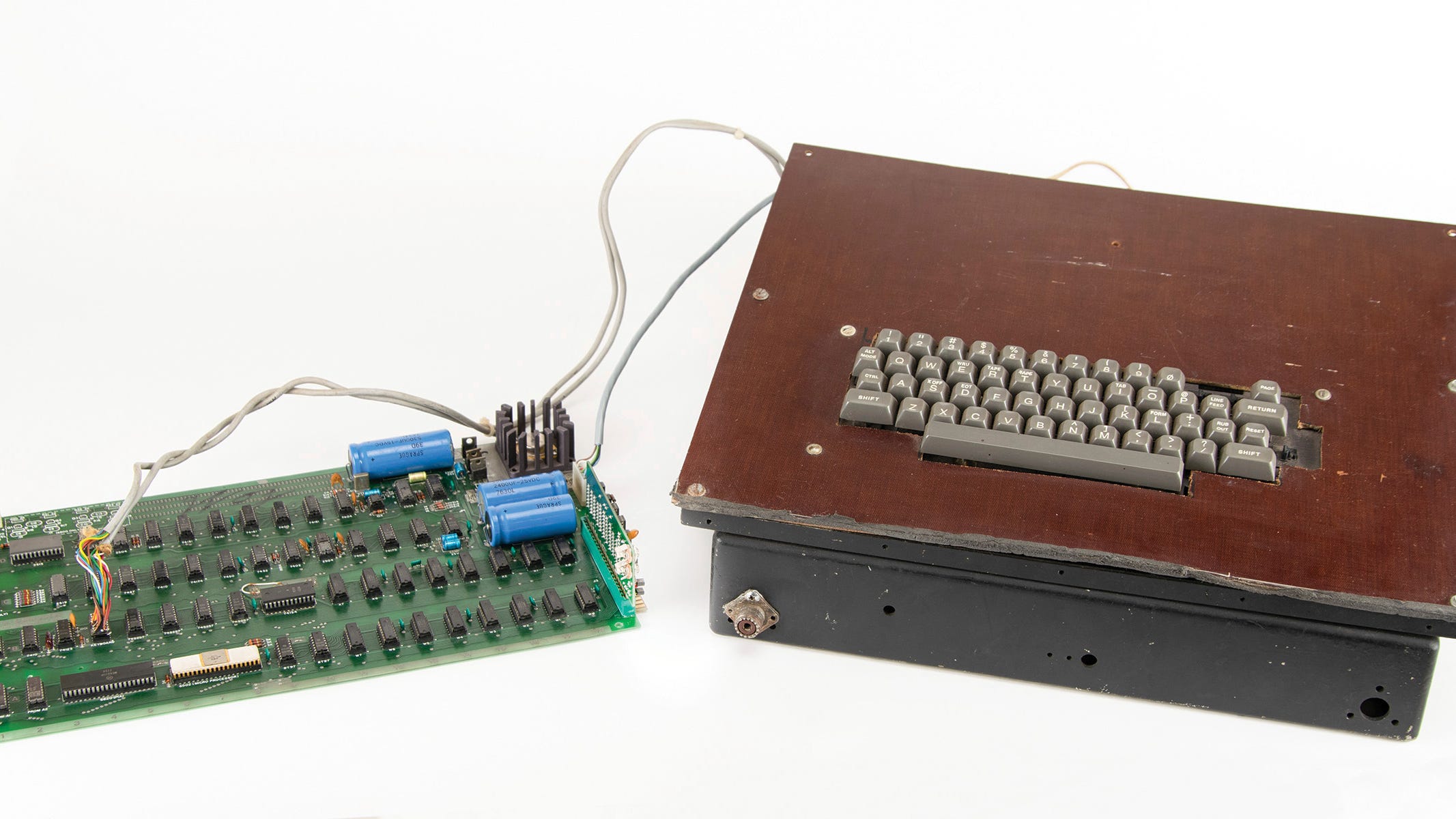 Vintage computer that helped launch the Apple empire is being sold at auction