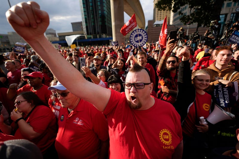 APTOPIX Auto Workers Strike
