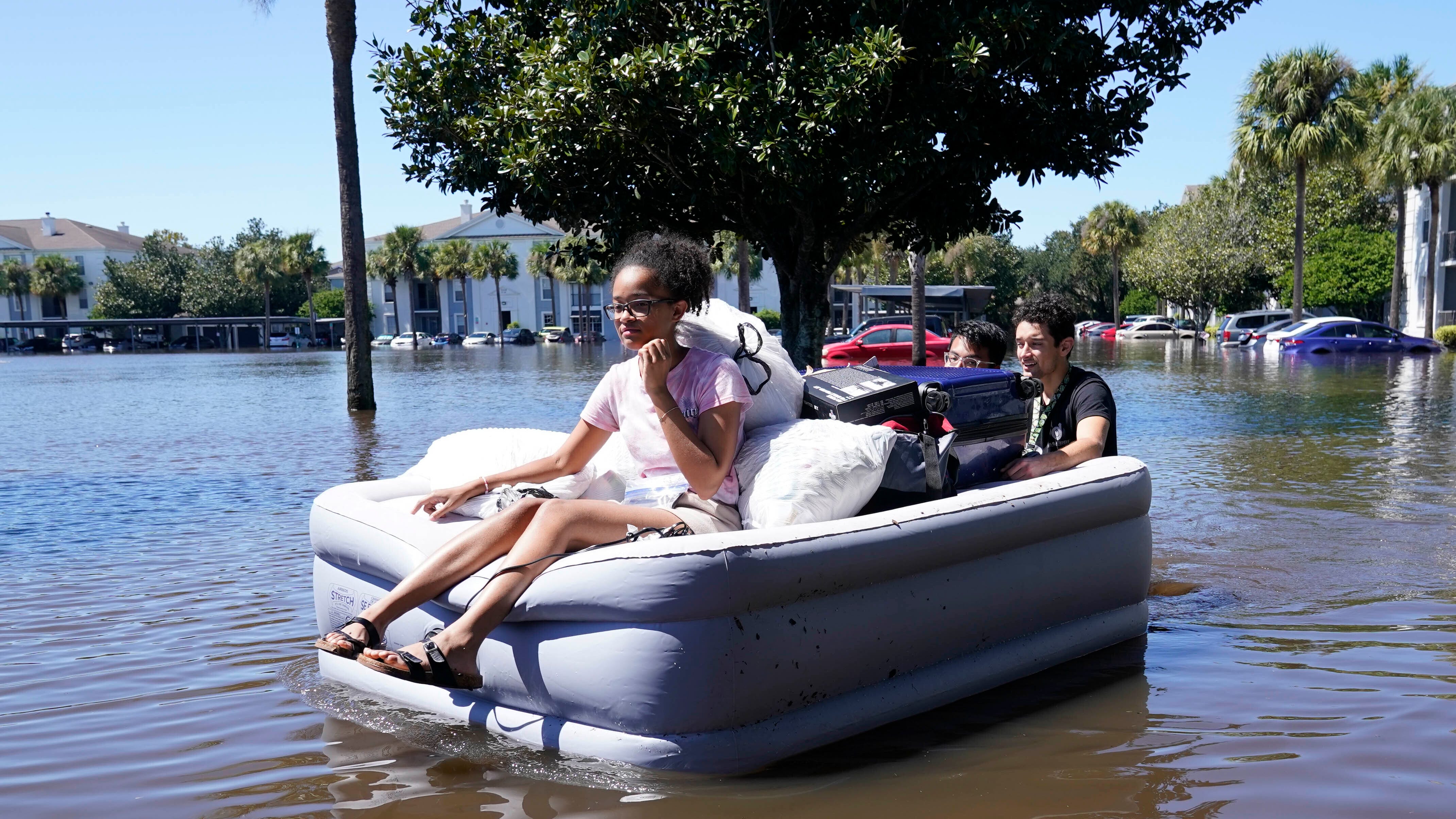 Live Updates: Hurricane Ian destroys 4th South Carolina pier