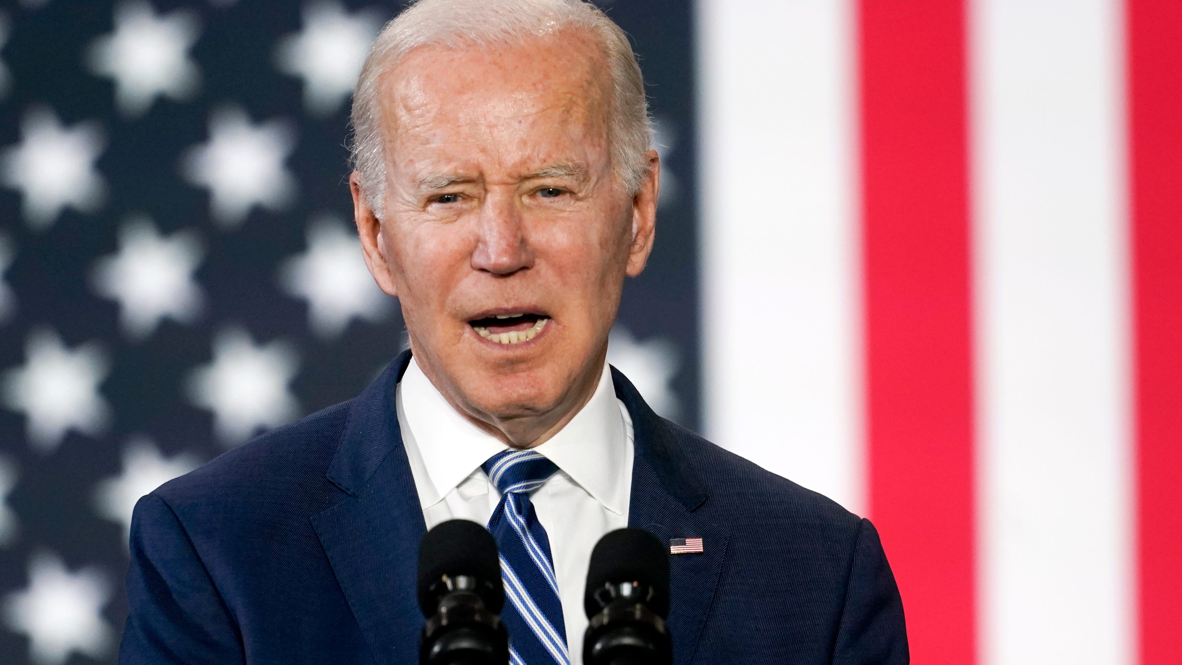 Bidens paid 24.6% taxes on $610,702 earnings, returns show