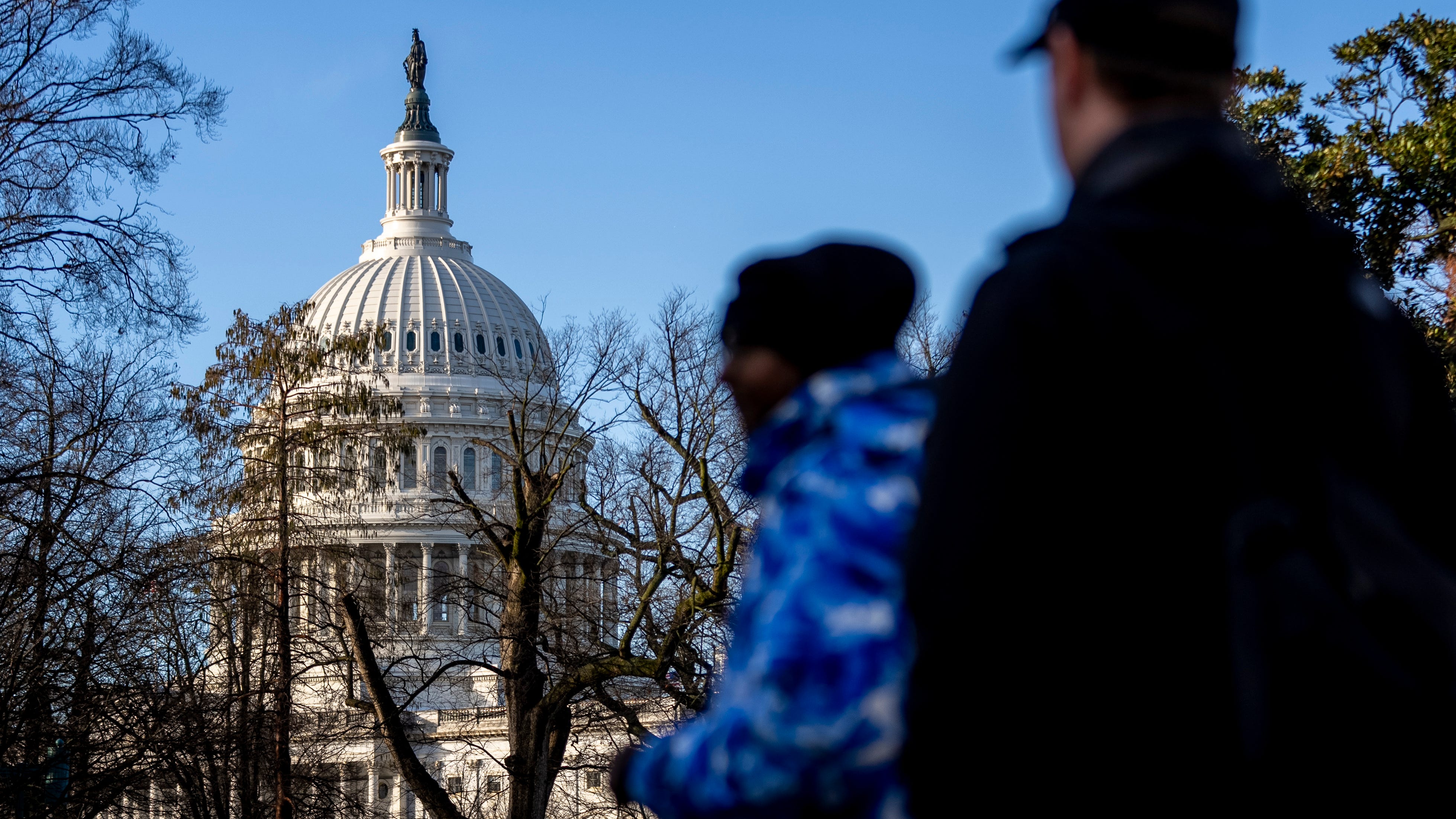 House commends Iranian protesters in bipartisan vote