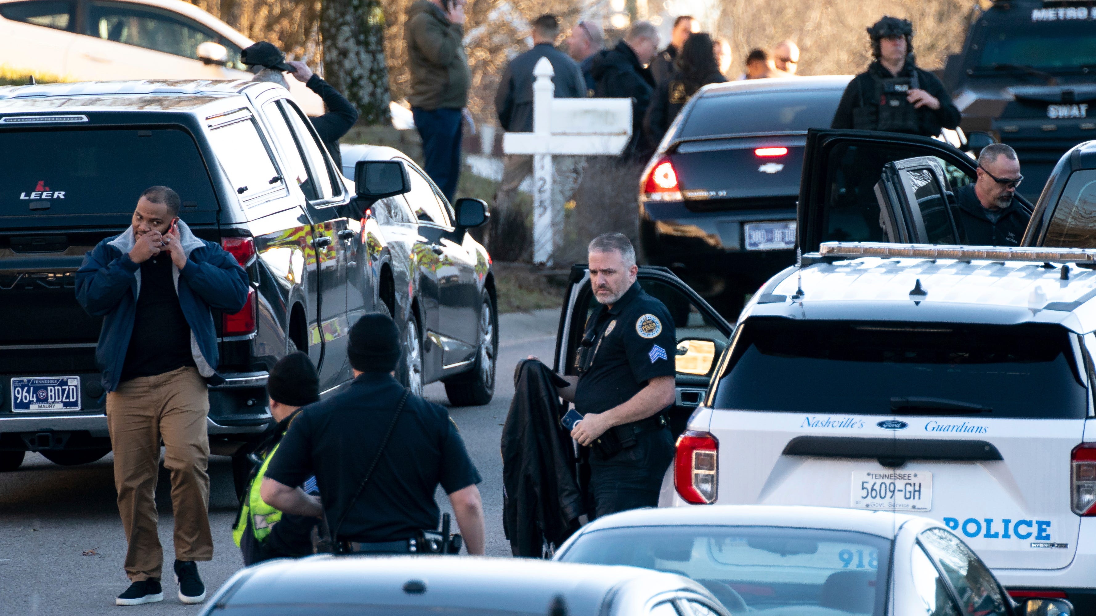 Grammy winner accused of assault, kidnapping fatally shot