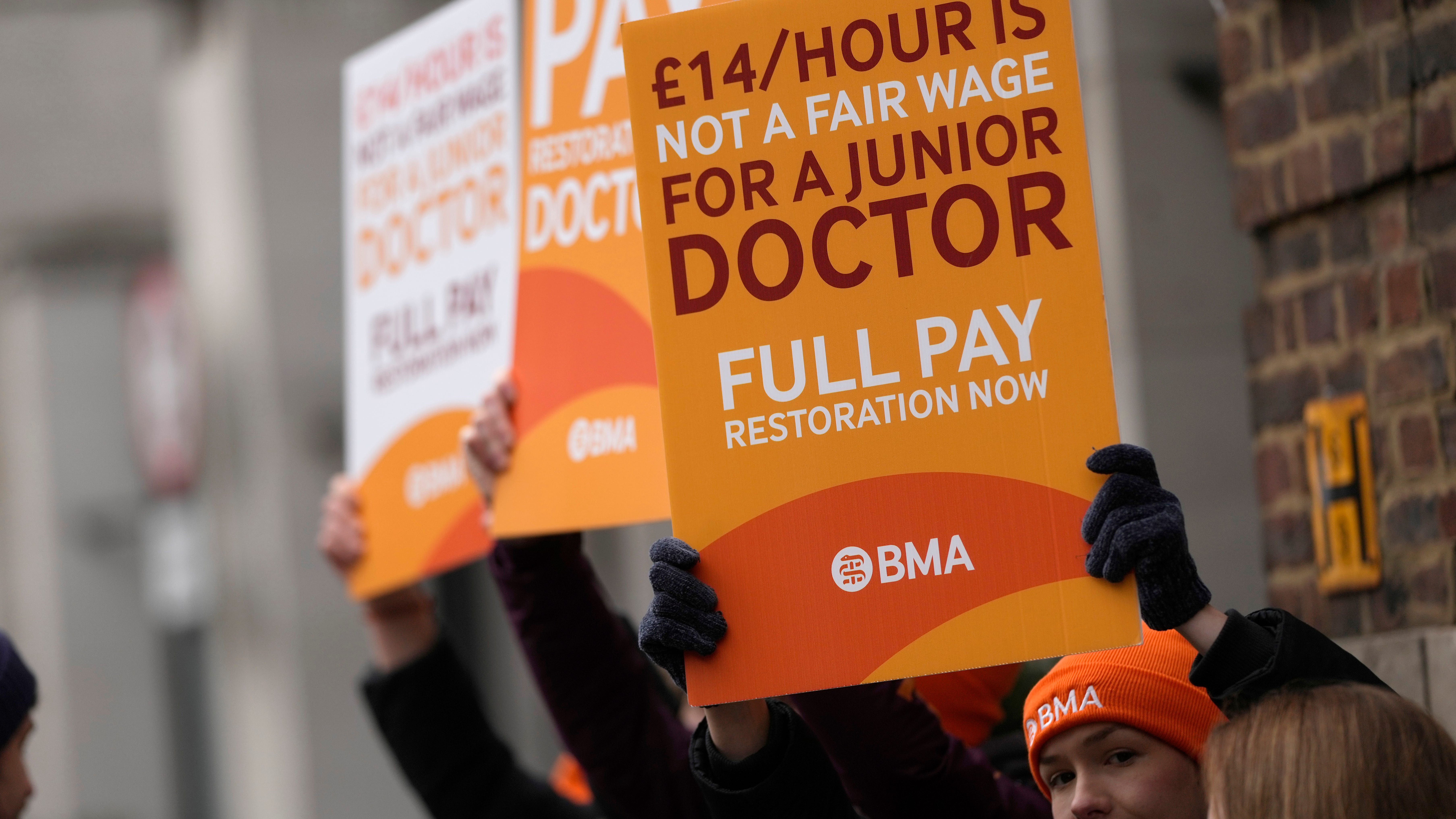 Thousands of doctors plan to walk off job again in England
