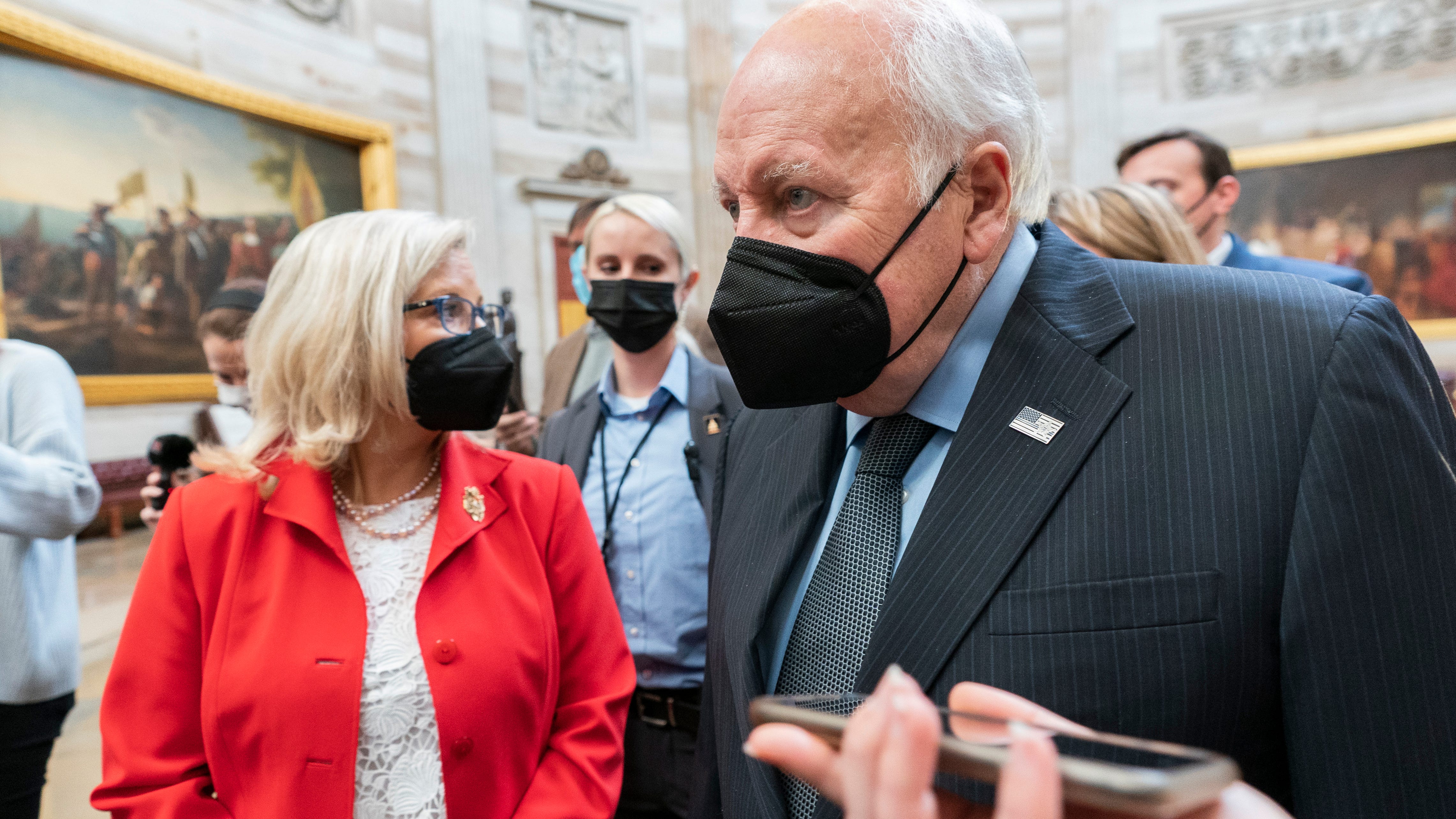 Dick Cheney: an unlikely bridge to partisan Congress divide 