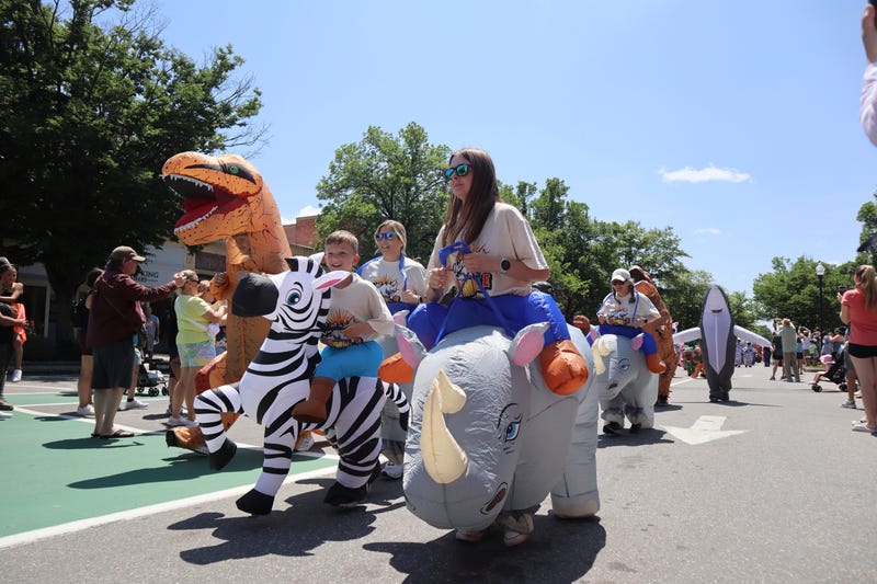 Jumanji-Town-Celebration