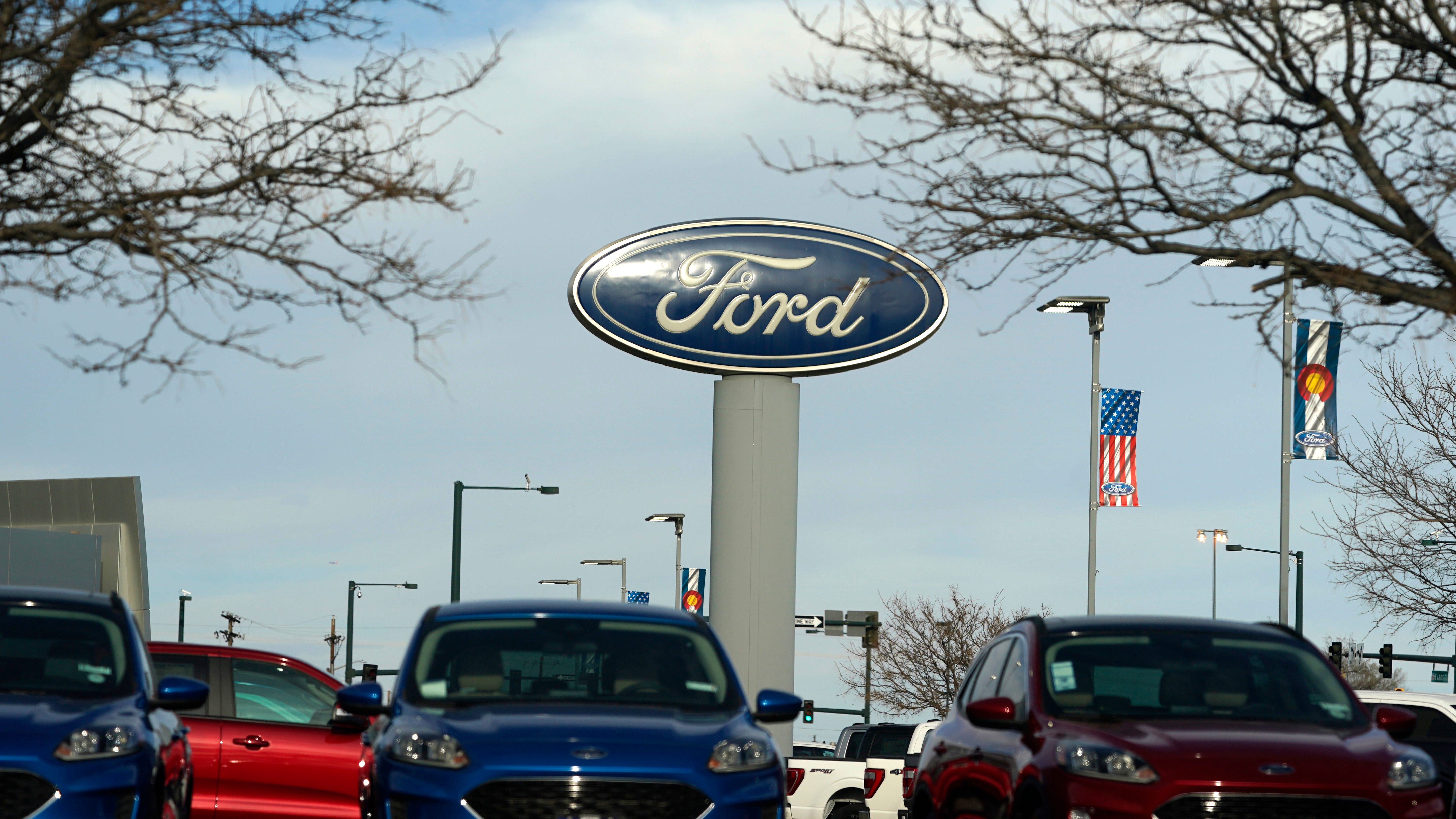 Ford plans to add 6,200 jobs in Ohio, Michigan and Missouri