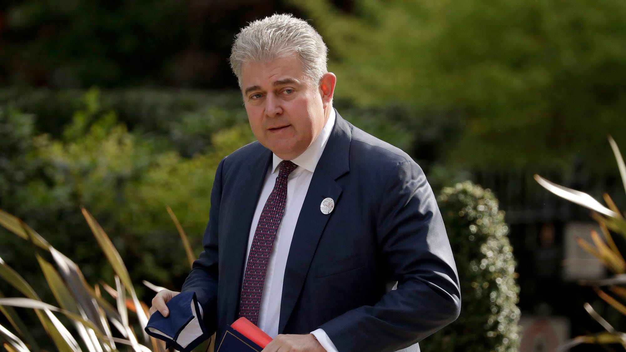 UK plans to end prosecutions for N Ireland 'Troubles' crimes