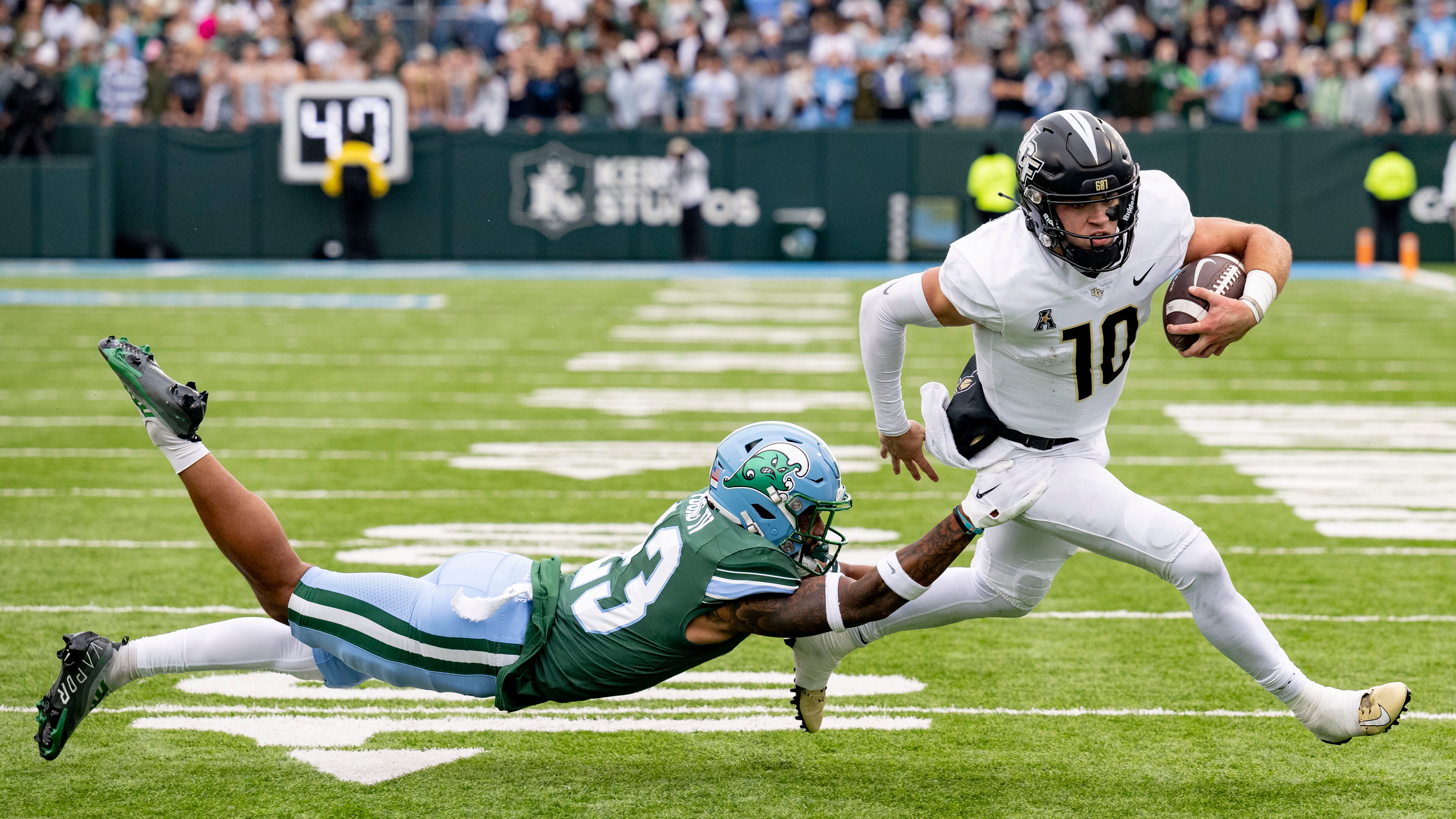 Plumlee, UCF top Tulane 38-31, take over first place in AAC