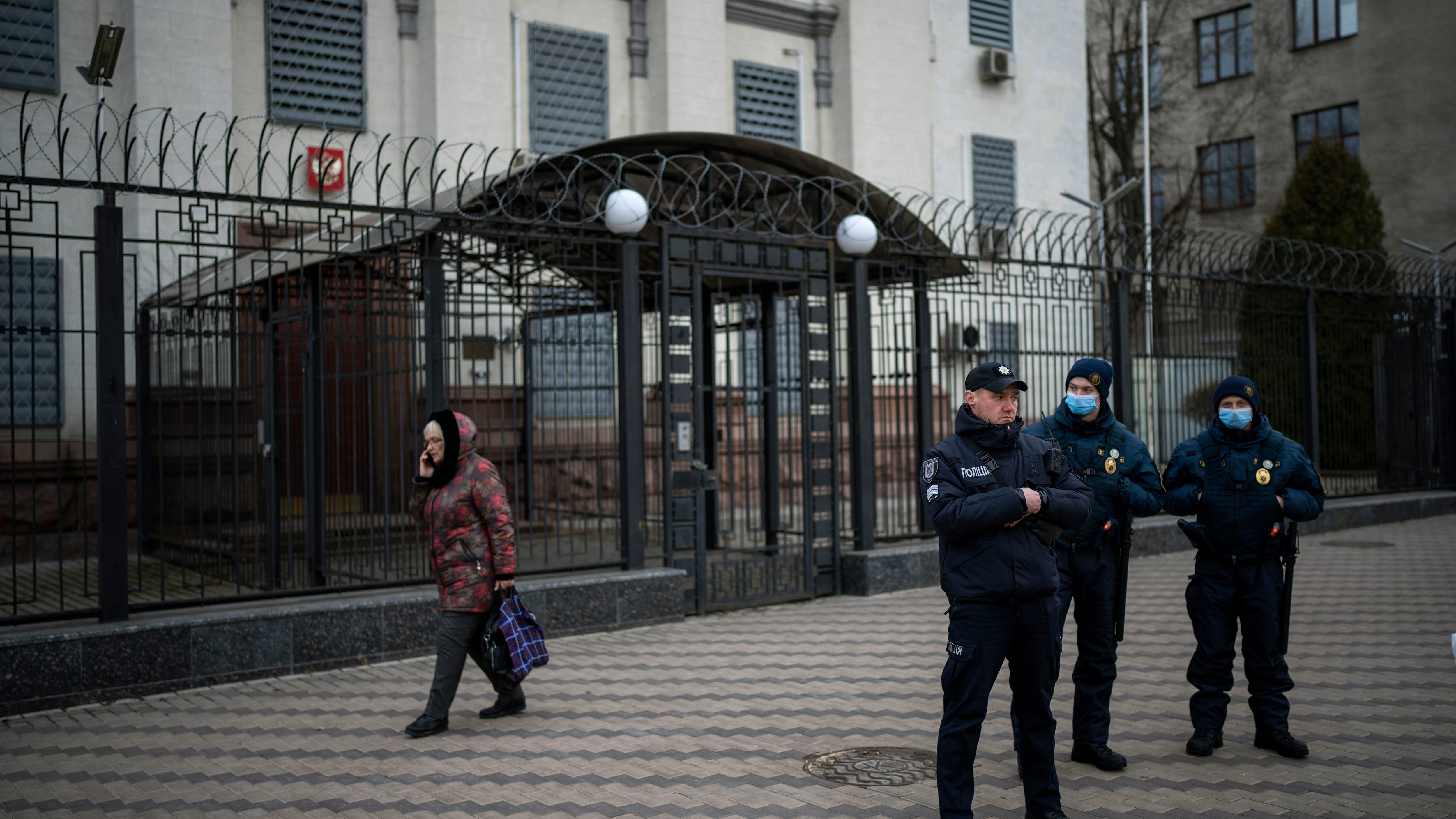 Russia evacuates embassy in Ukraine as crisis escalates