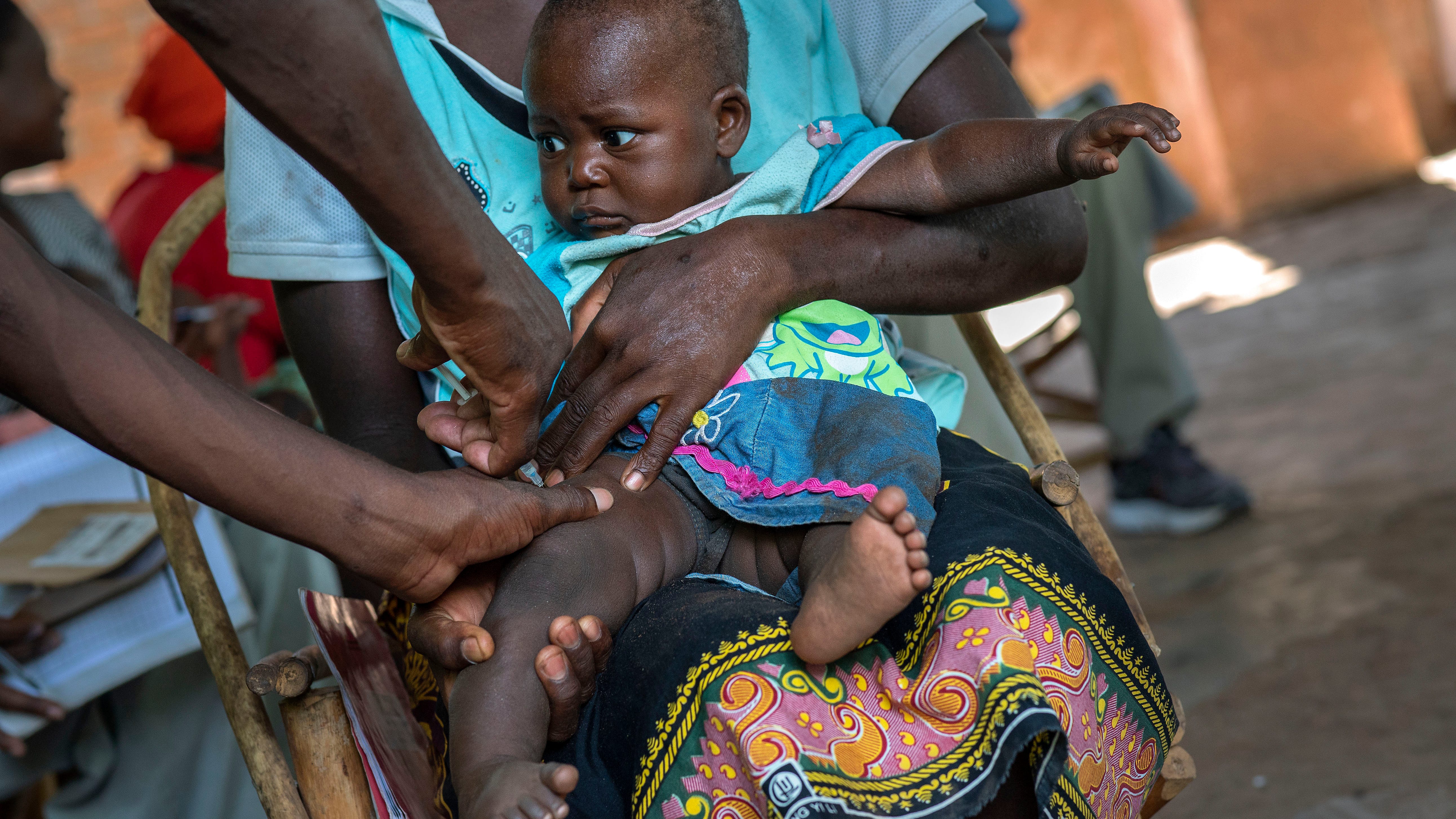 WHO moves to roll out first malaria vaccine in Africa