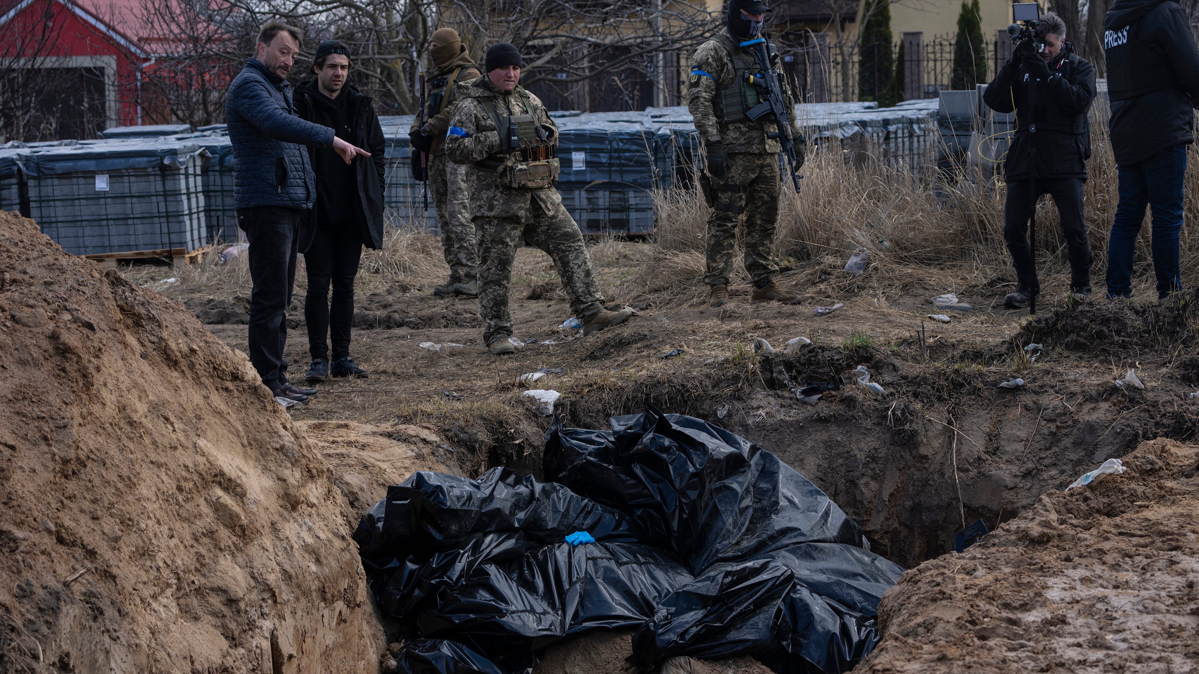 Russian media campaign falsely claims Bucha deaths are fakes
