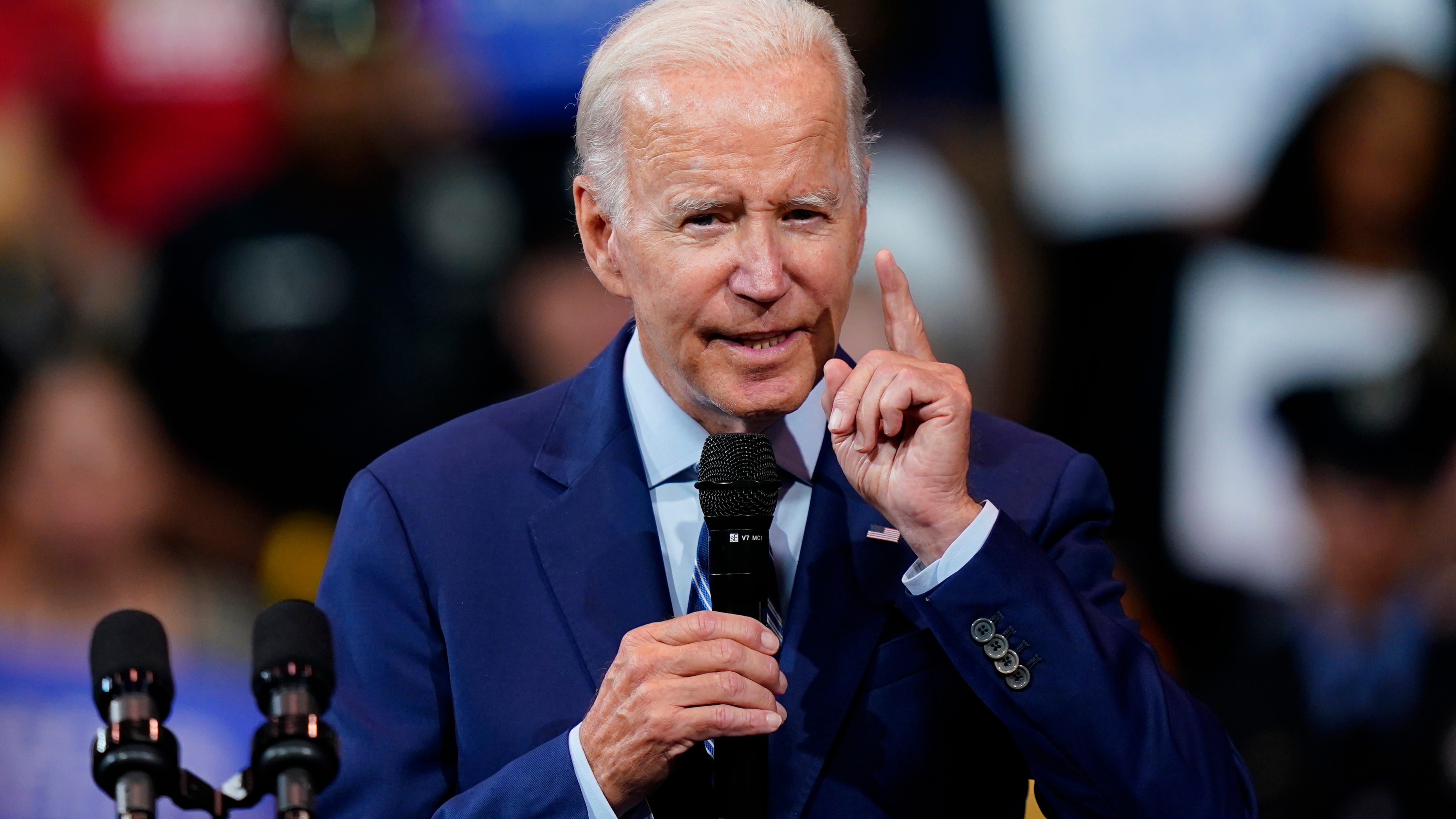Biden defends FBI, promotes ban on assault-style weapons