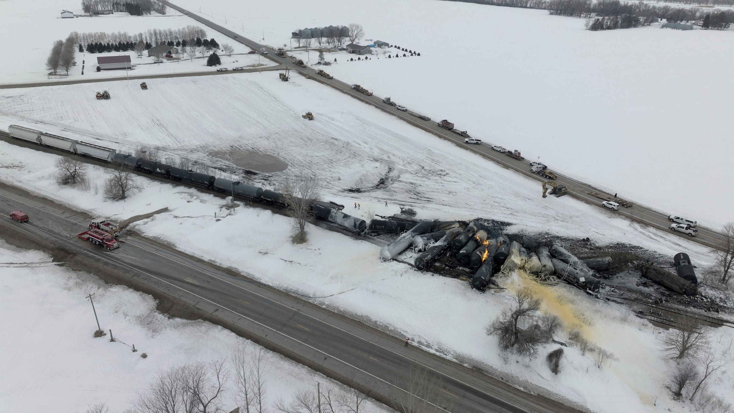 Cleanup begins after fiery Minnesota ethanol derailment