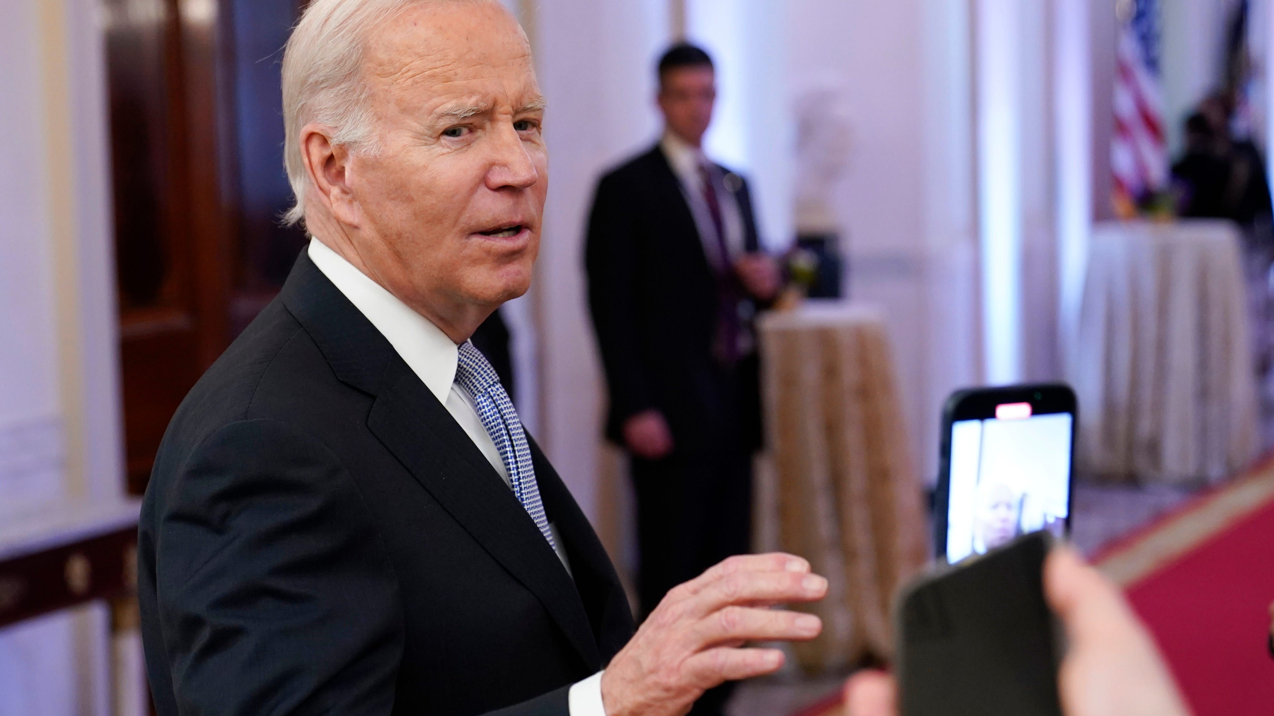 Dems: Biden should be 'embarrassed' by classified docs case