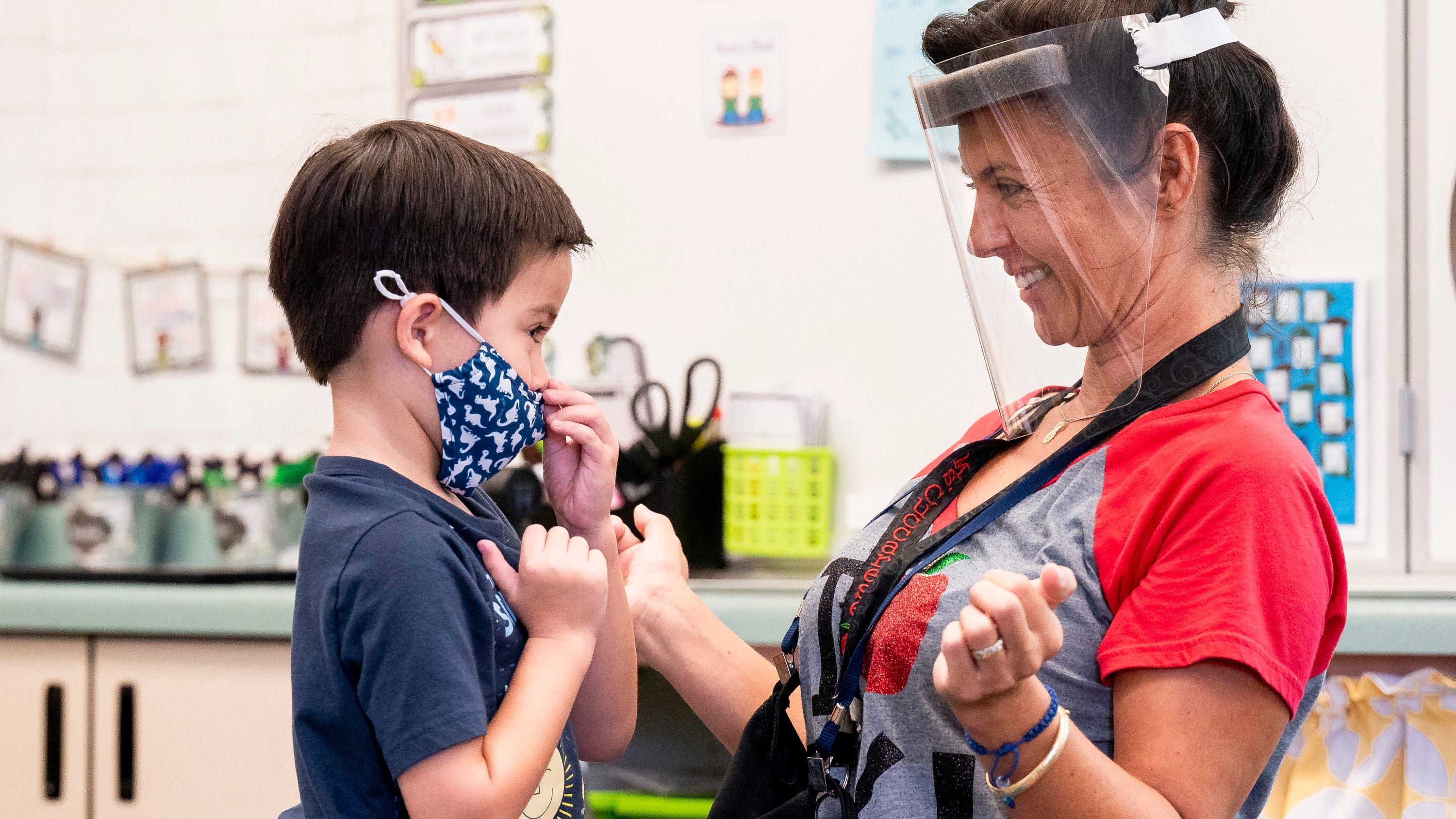 COVID-19 creates dire US shortage of teachers, school staff