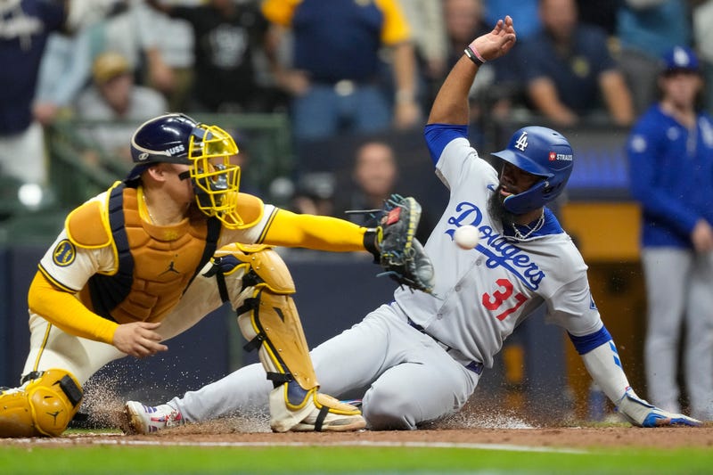 APTOPIX NLCS Dodgers Brewers Baseball