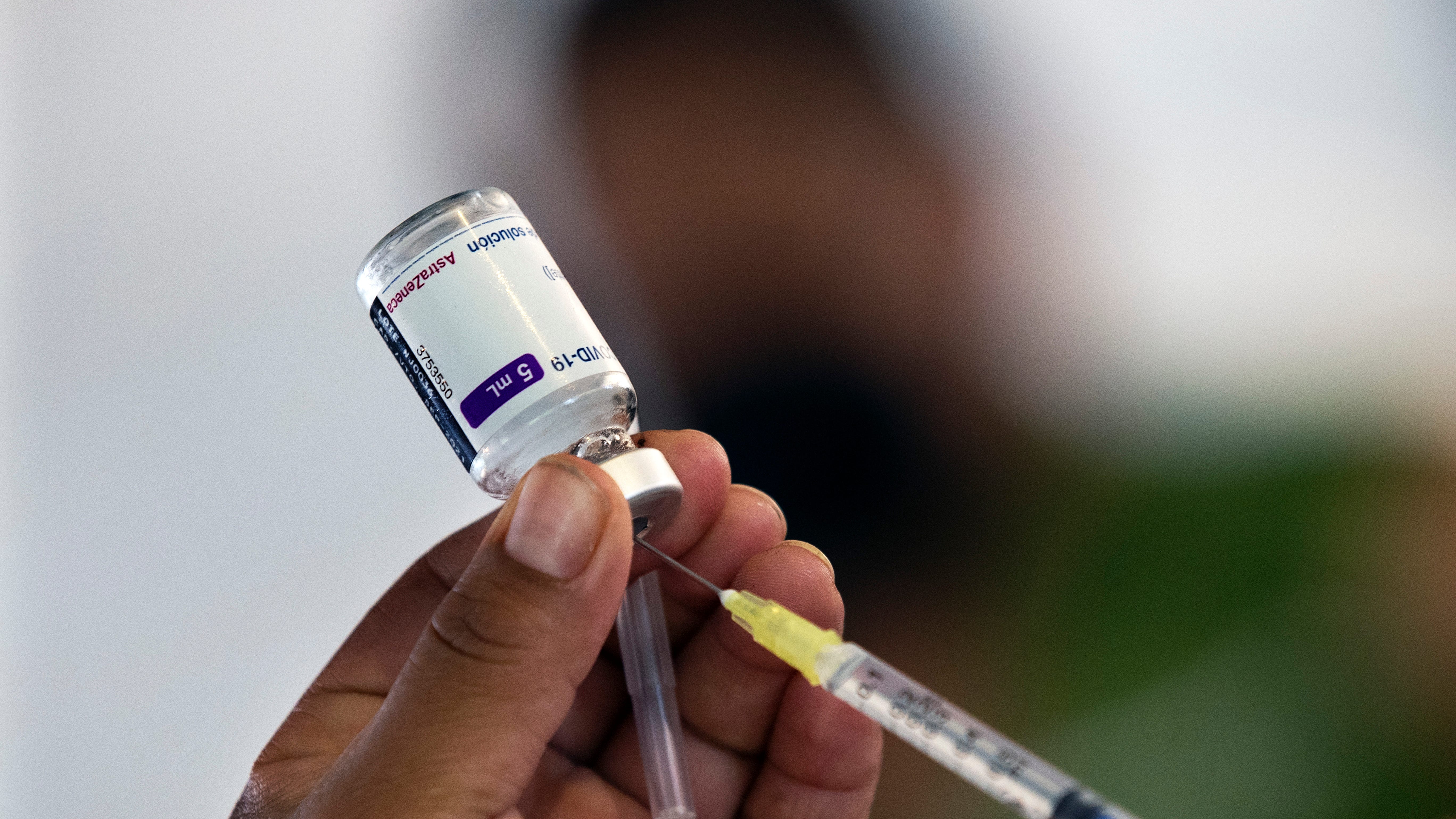 COVID vaccines still work against mutant, researchers find