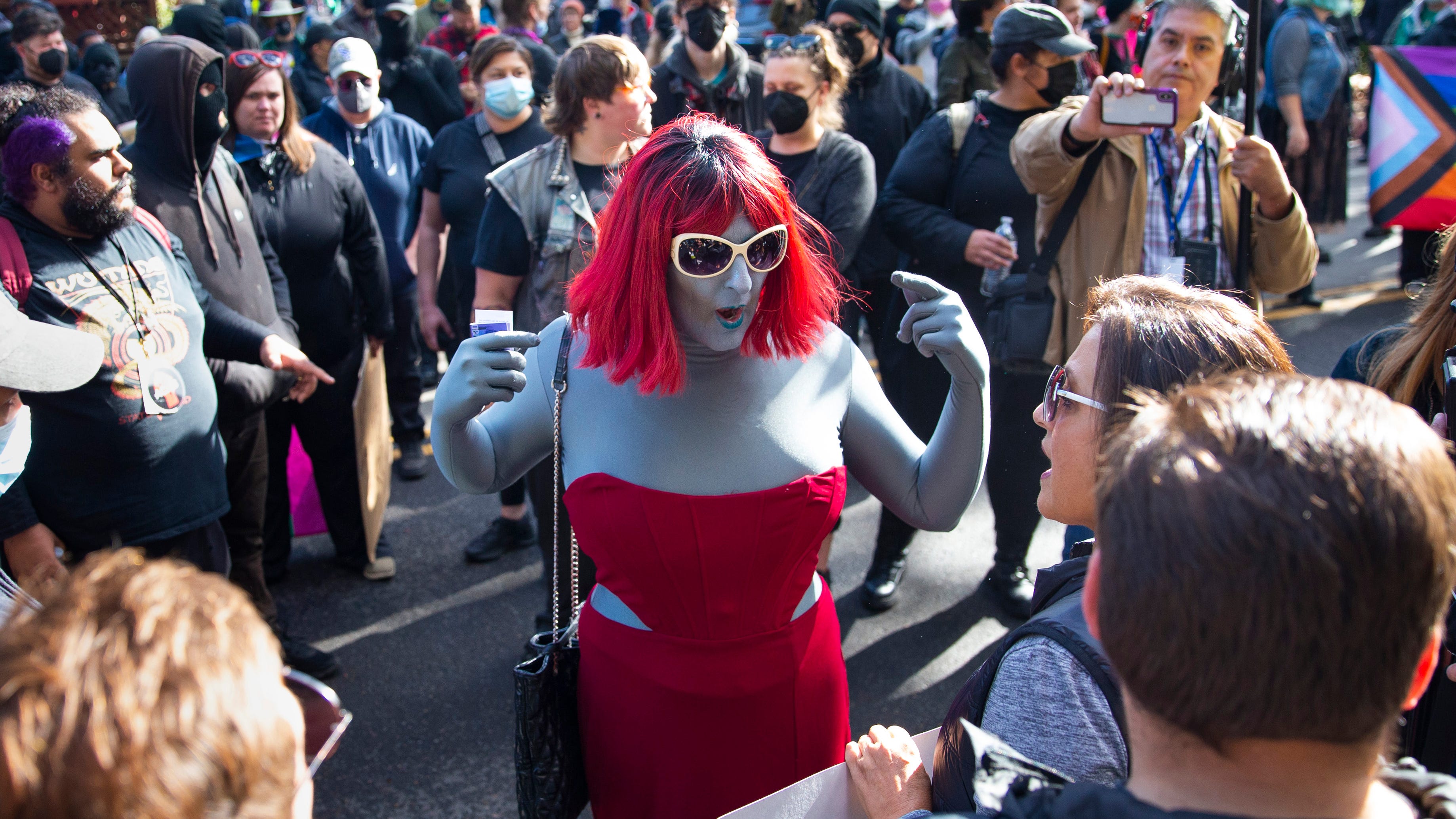 EXPLAINER: Drag queens and how they got pulled into politics