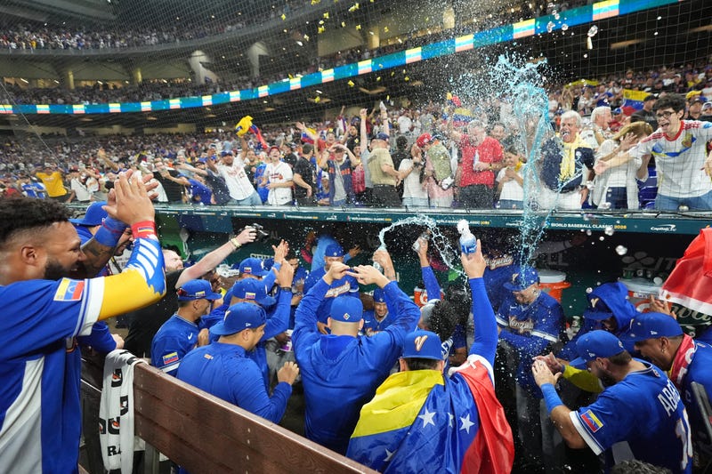 APTOPIX WBC Venezuela Italy Baseball