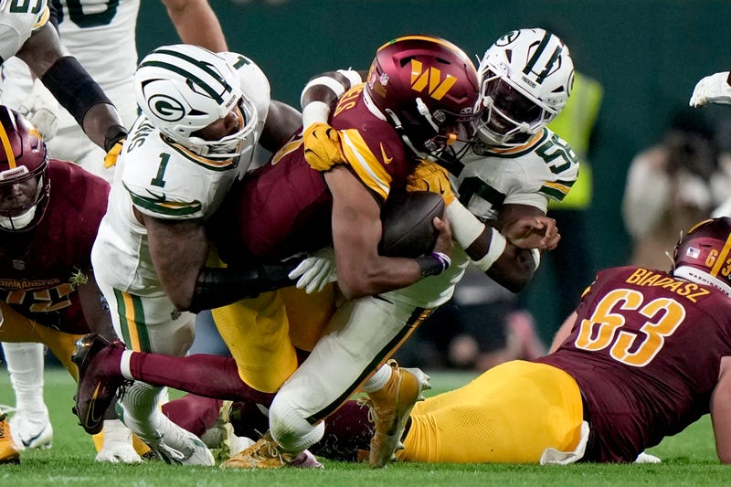 Commanders Packers Football