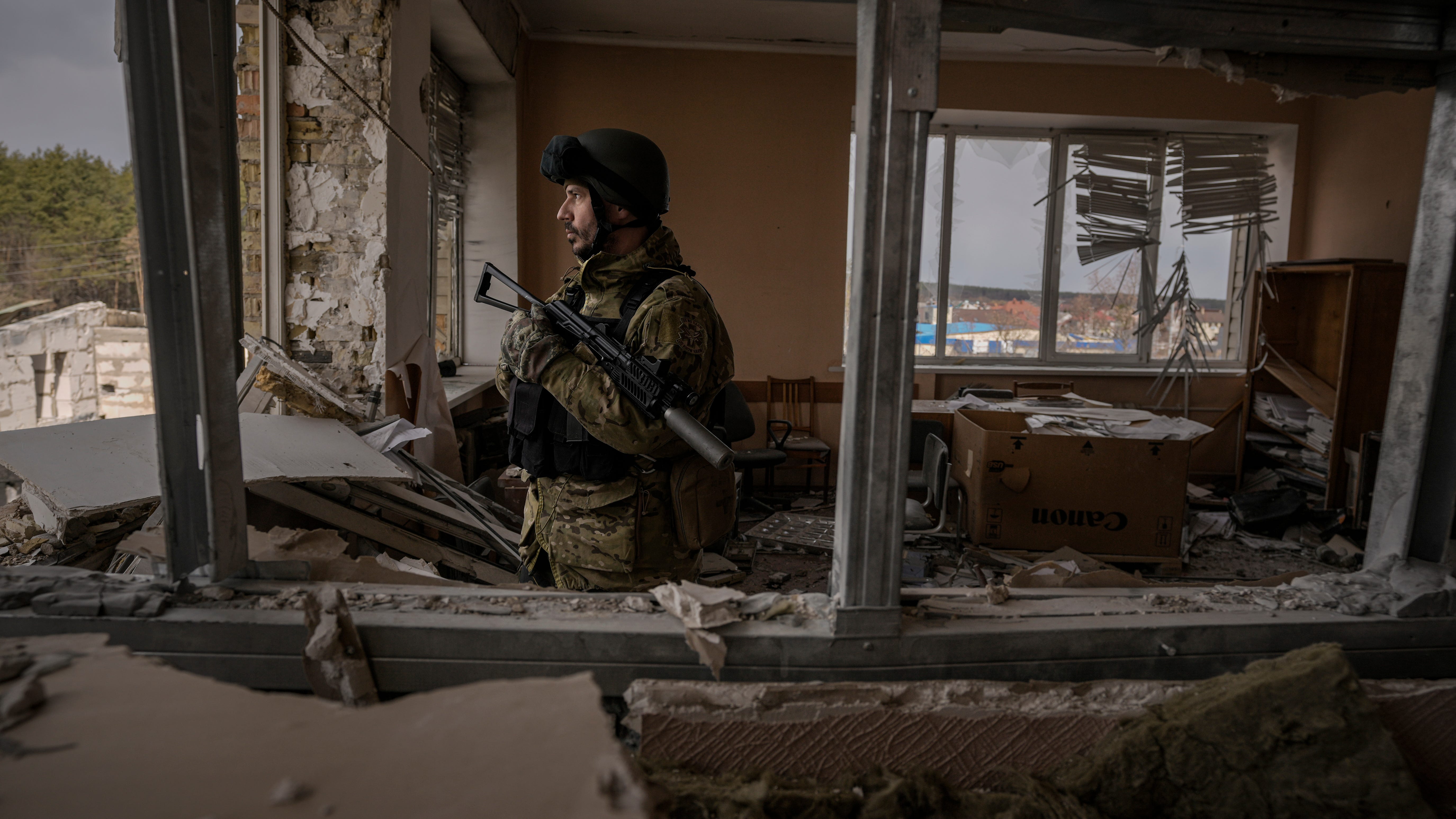 Zelenskyy: West needs more courage in helping Ukraine fight
