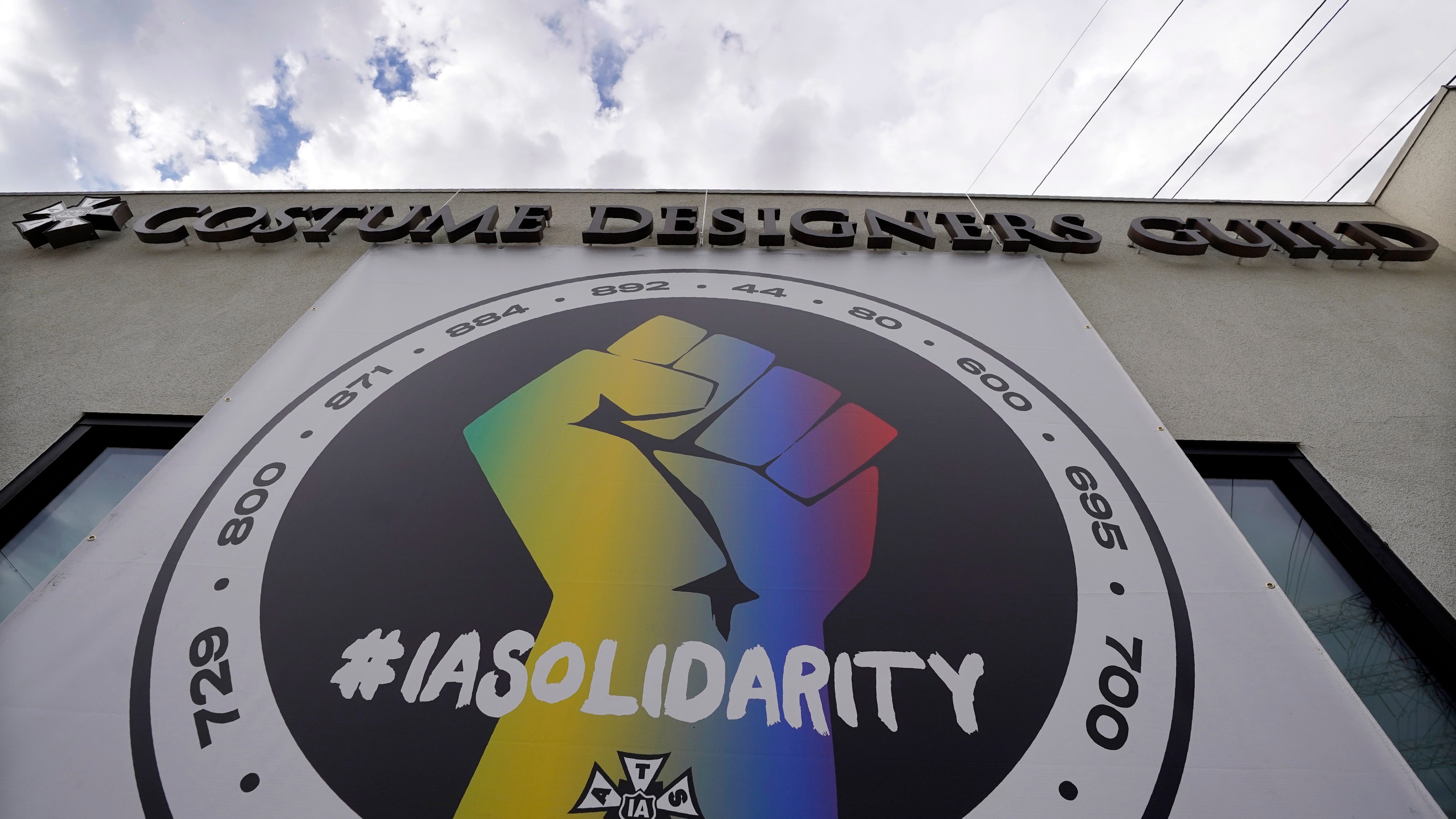 Strike dodged with deal between film and TV crews, studios