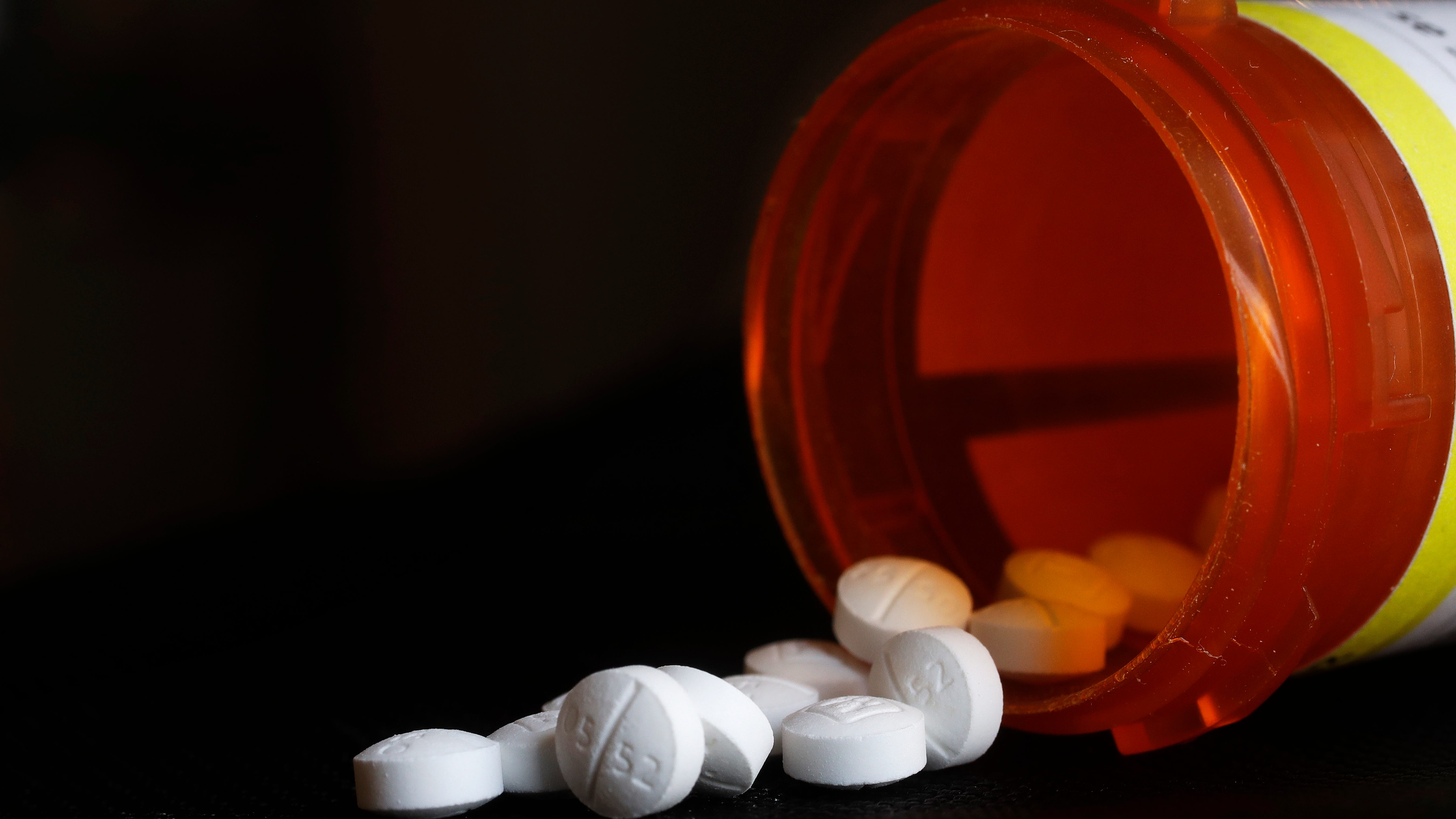 4 companies on verge of settling US opioid lawsuits