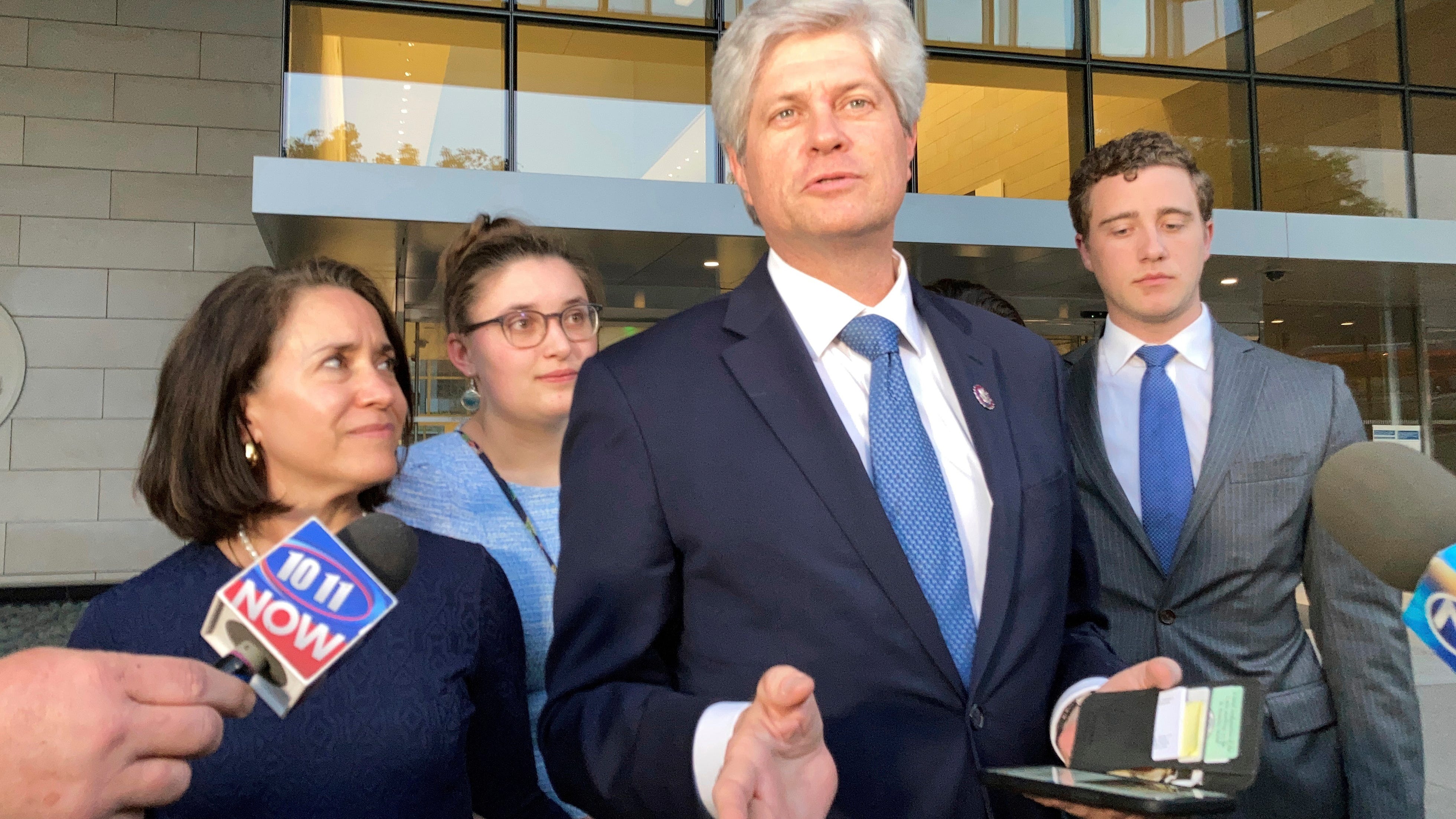 House leaders call on Nebraska Rep. Fortenberry to resign