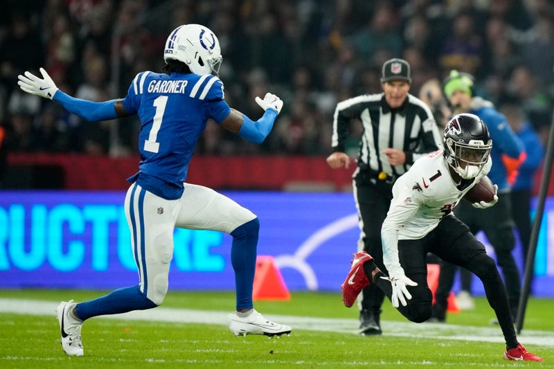 Falcons Colts Football