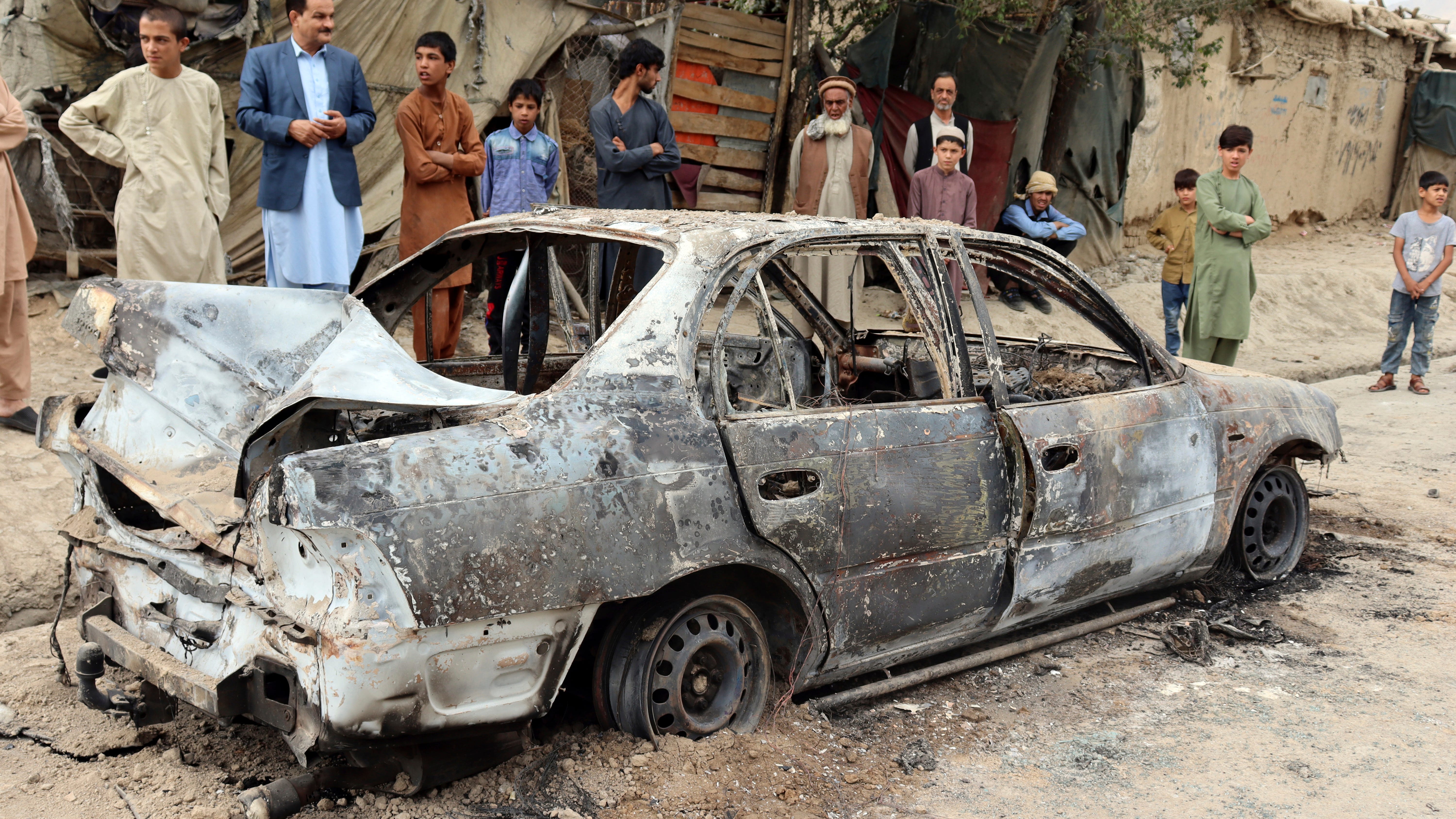 Rockets fired at Kabul airport but US flights continue