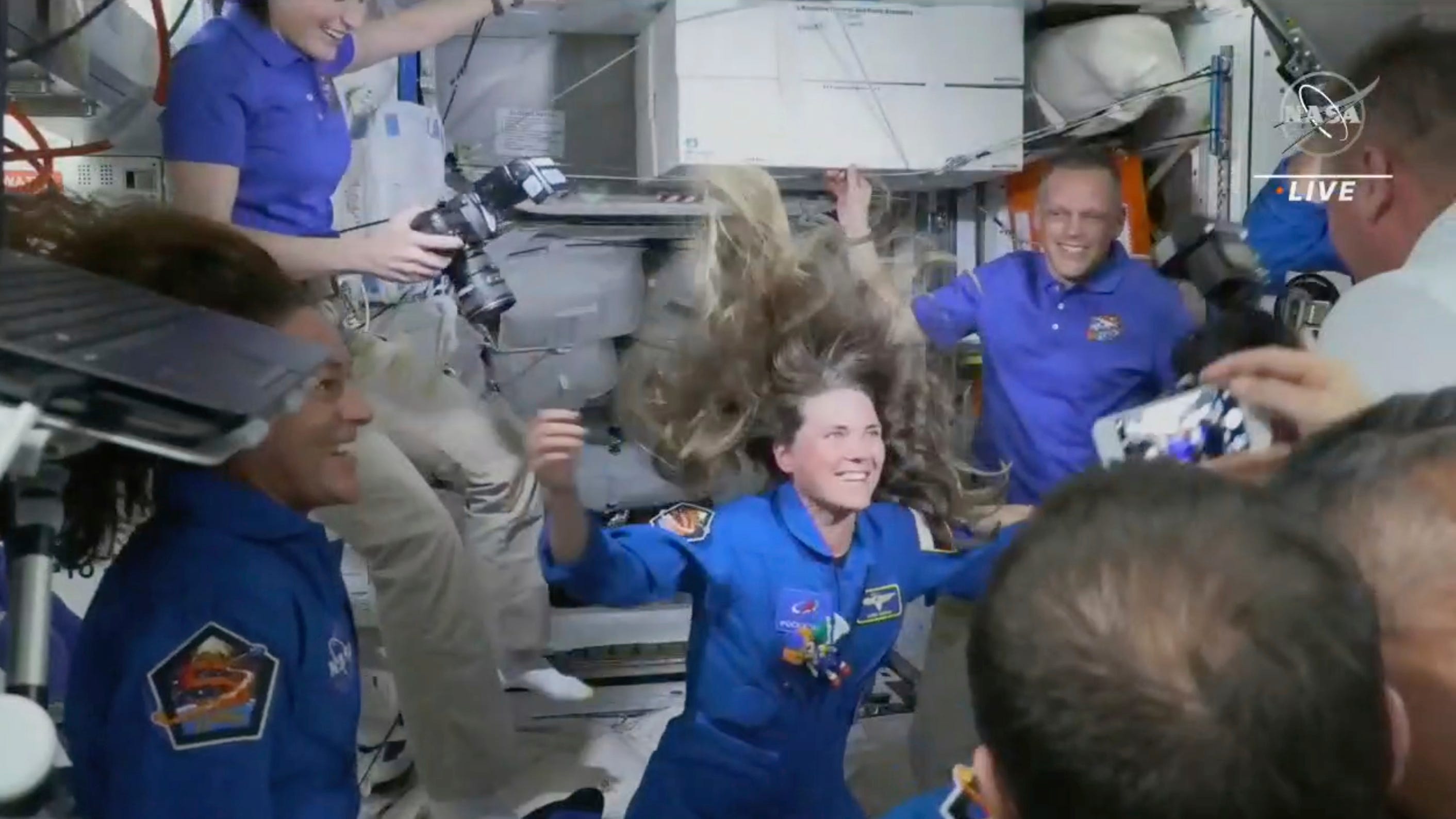 SpaceX delivers Russian, Native American women to station