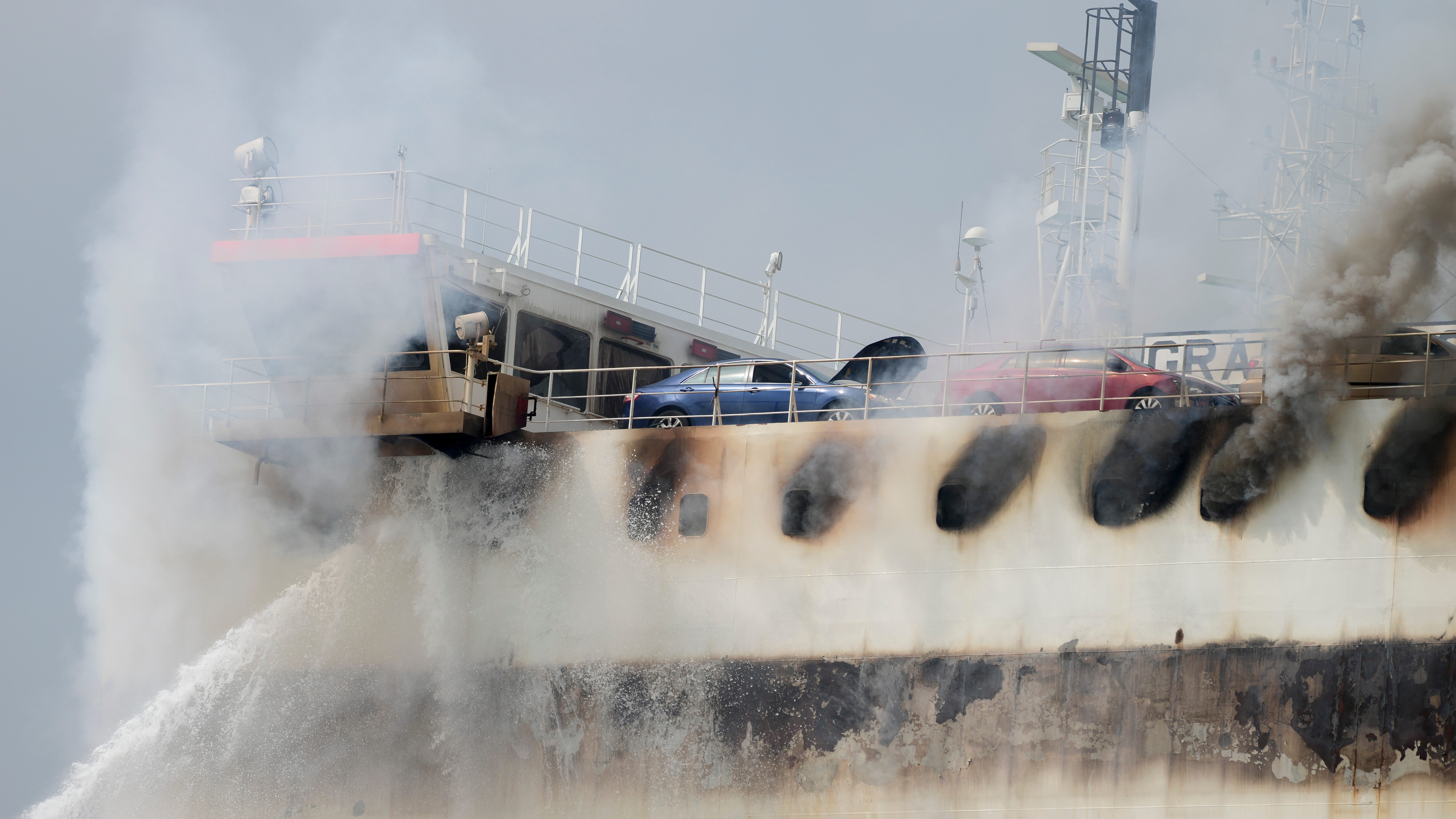 Fire that killed 2 aboard a cargo ship in New Jersey is expected to burn for days