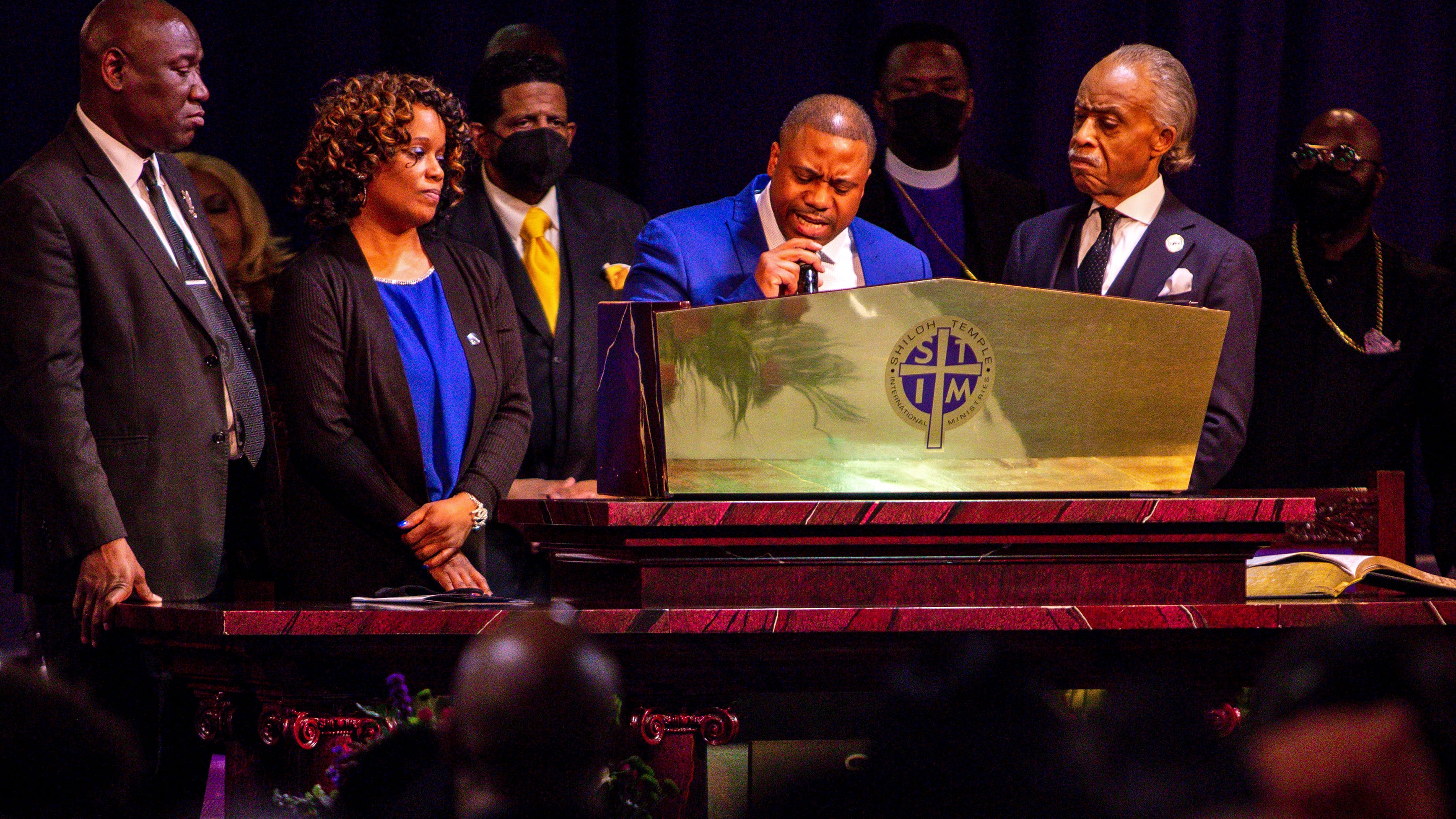 Sharpton: Without no-knock warrant, Locke would be alive