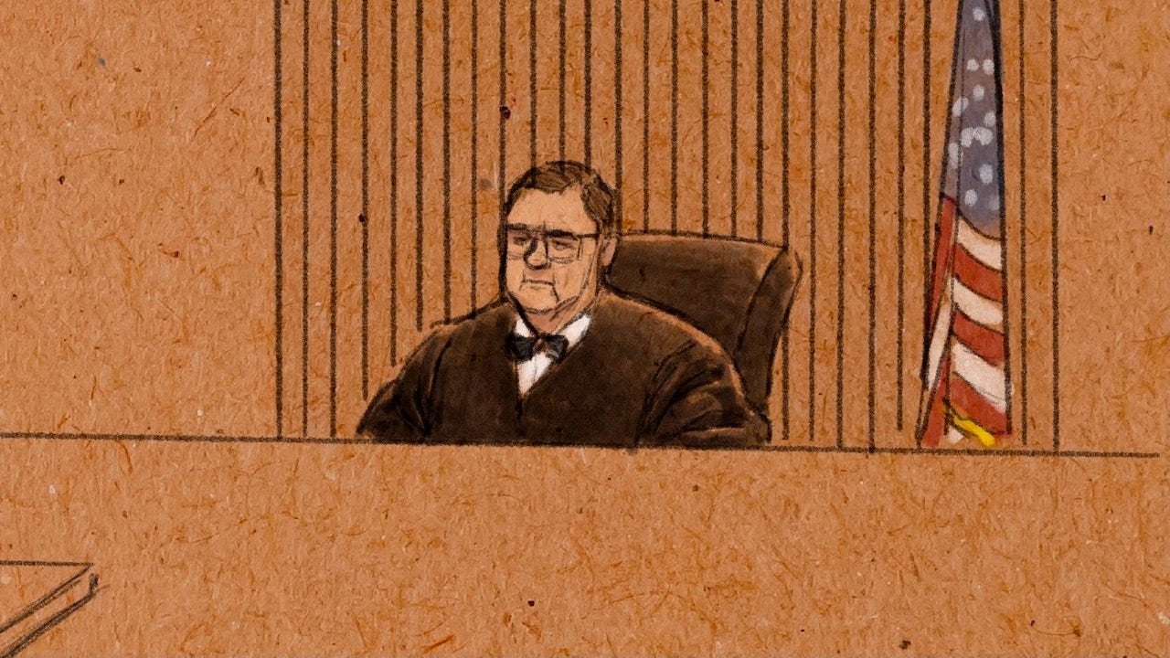 Judge in federal trial in Floyd death urges quick proceeding