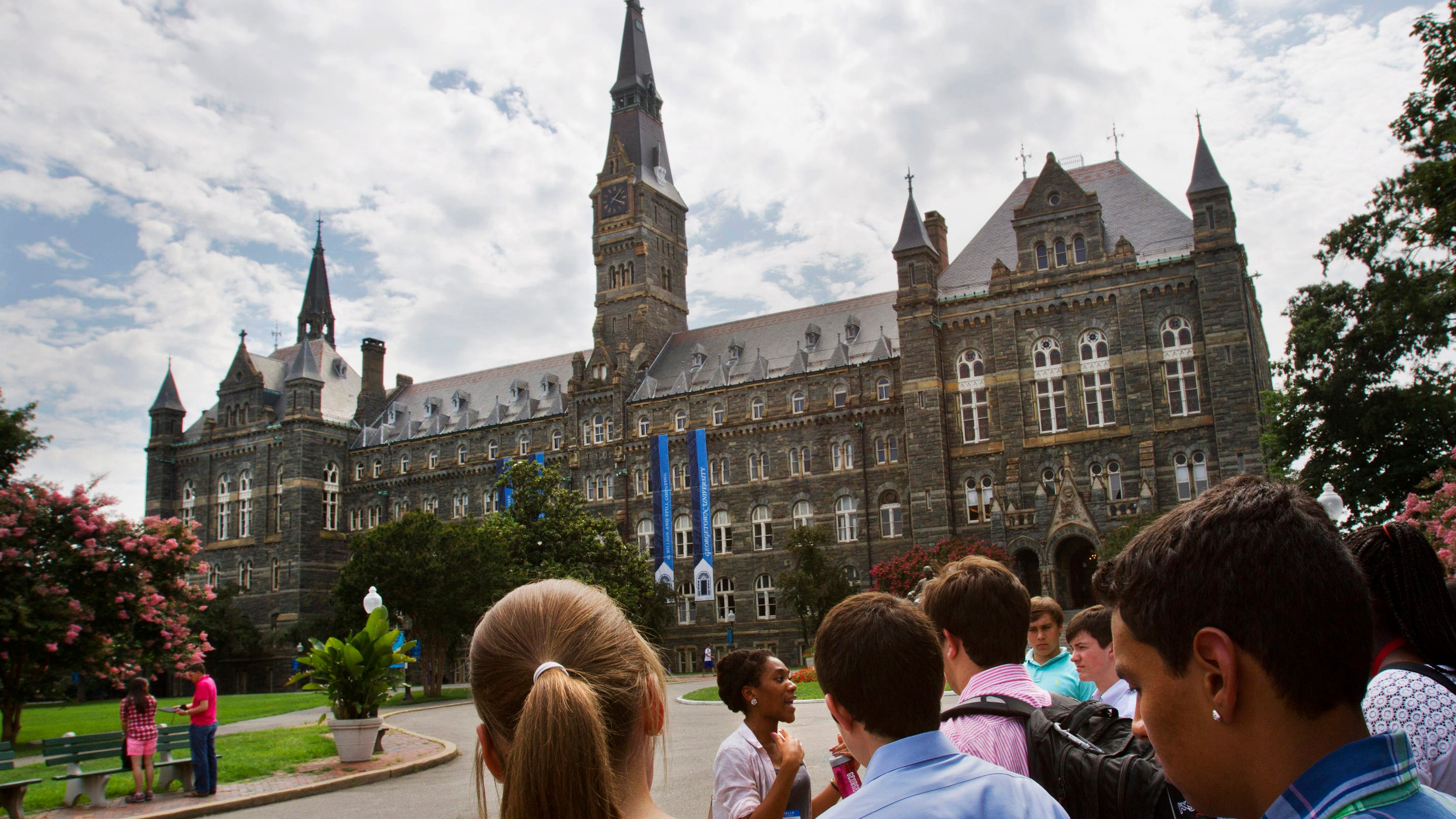 Georgetown dad acquitted in final college bribery scam trial