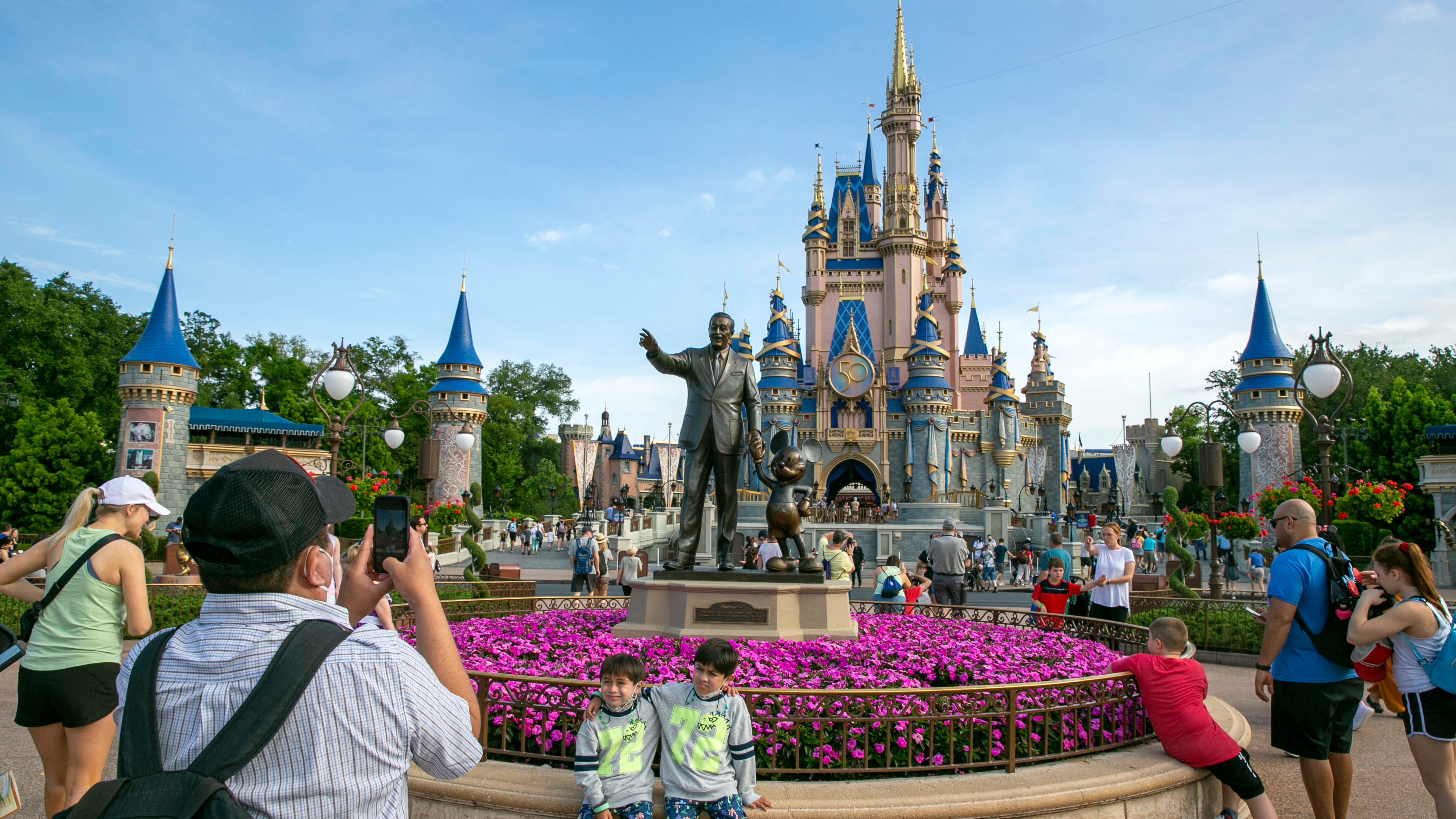 DeSantis asks that judge be disqualified from Disney's free speech lawsuit