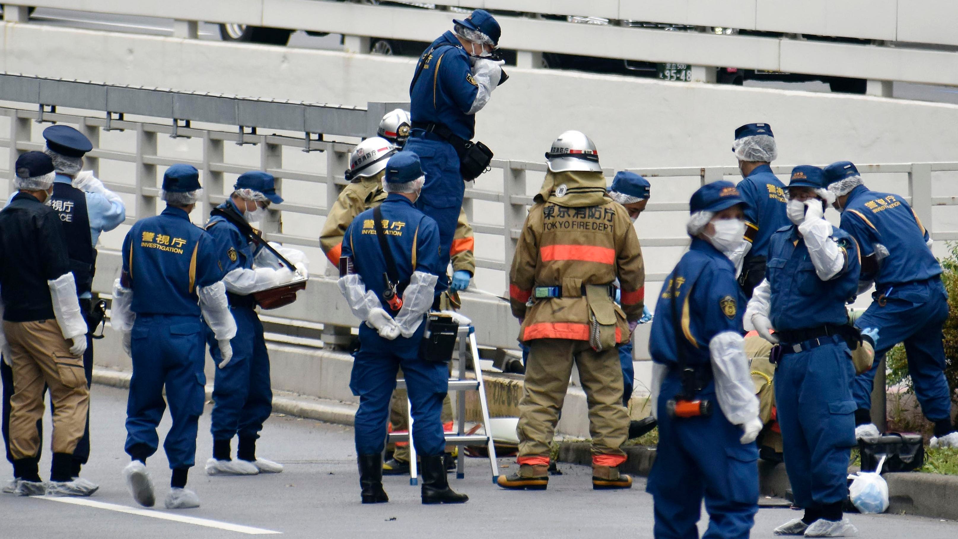 Man sets himself on fire in apparent protest of Abe funeral