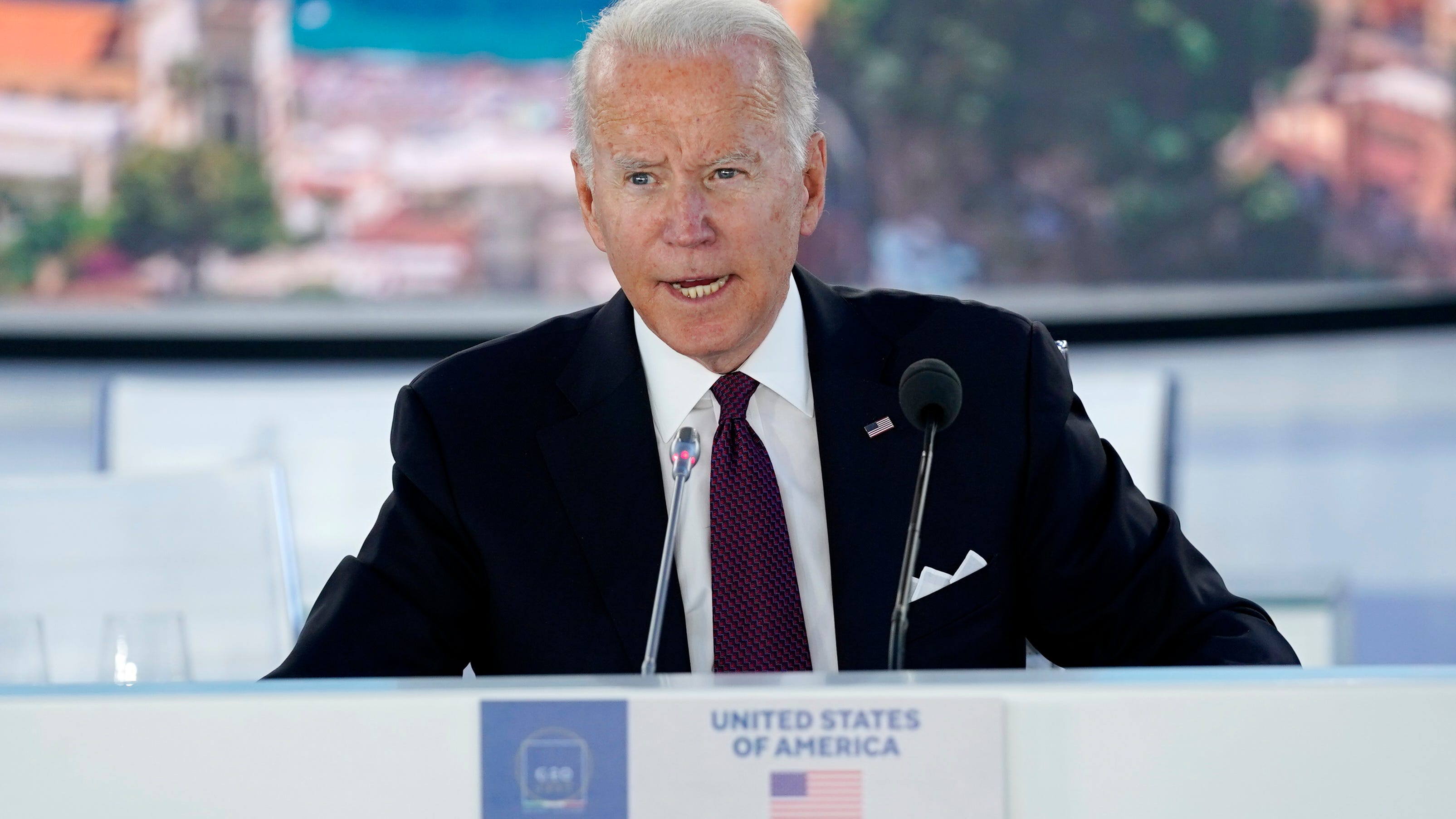 Biden winds up G-20 summit with dings at Russia, China