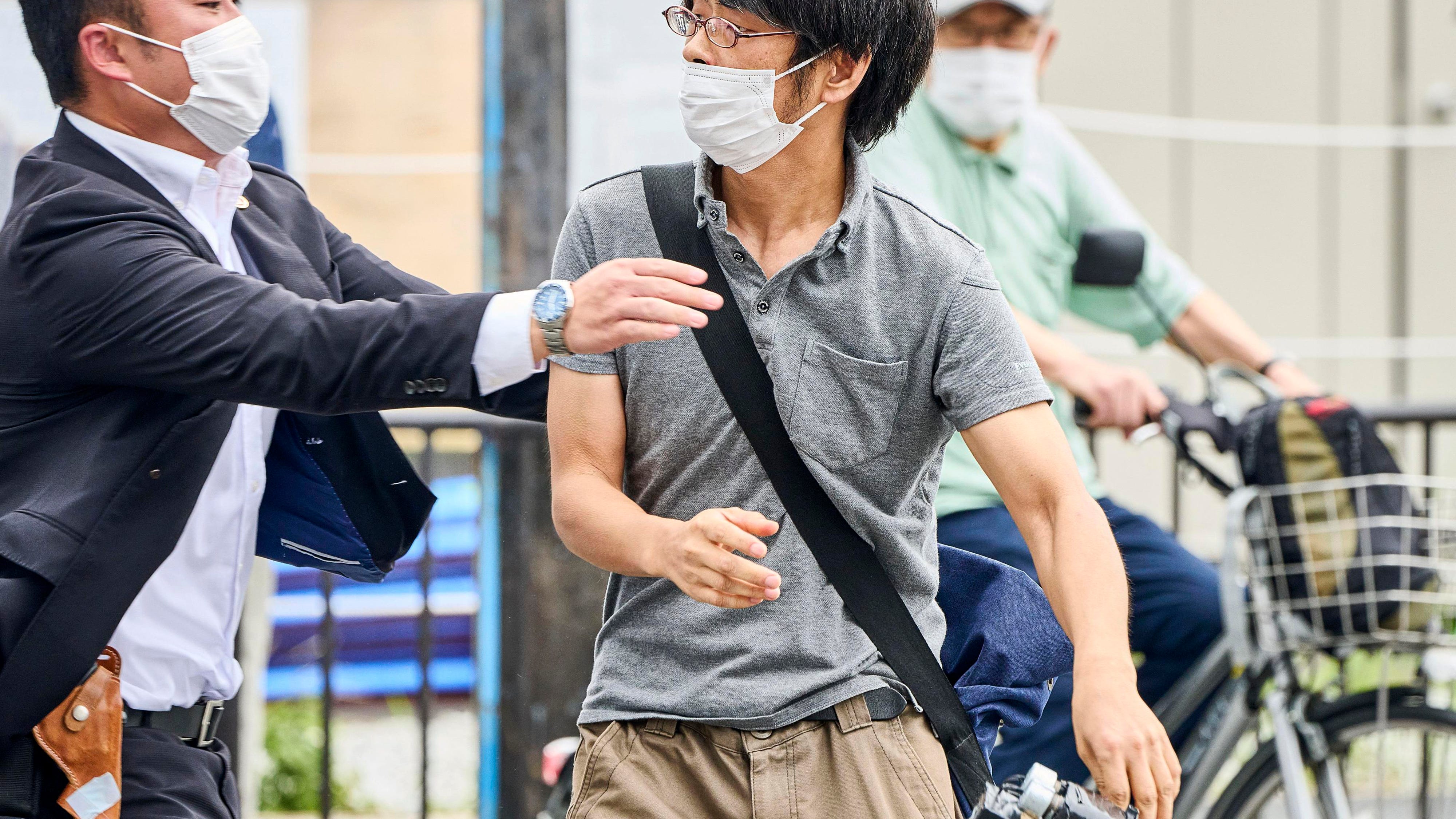 Japan's tight gun laws add to shock over Abe's assassination