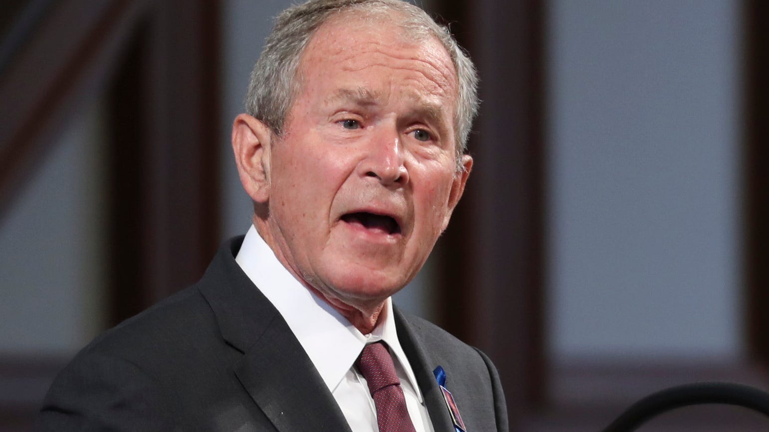 Bush criticizes GOP isolationism, anti-immigration rhetoric