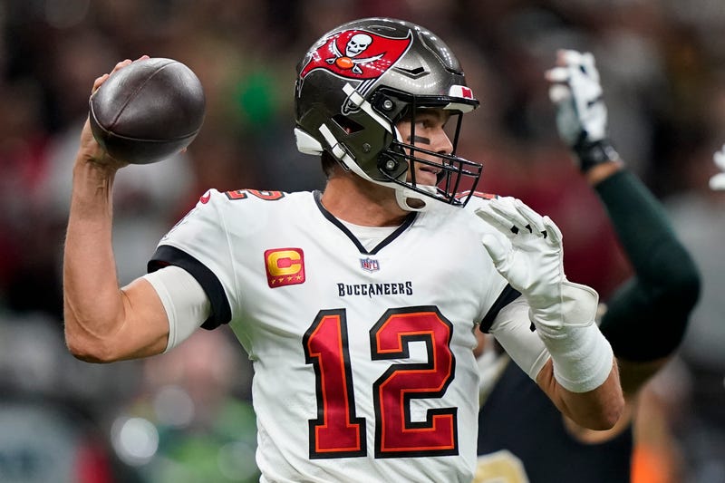 Buccaneers Saints Football