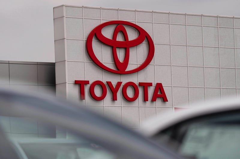 TOYOTA HYUNDAI RETIRO