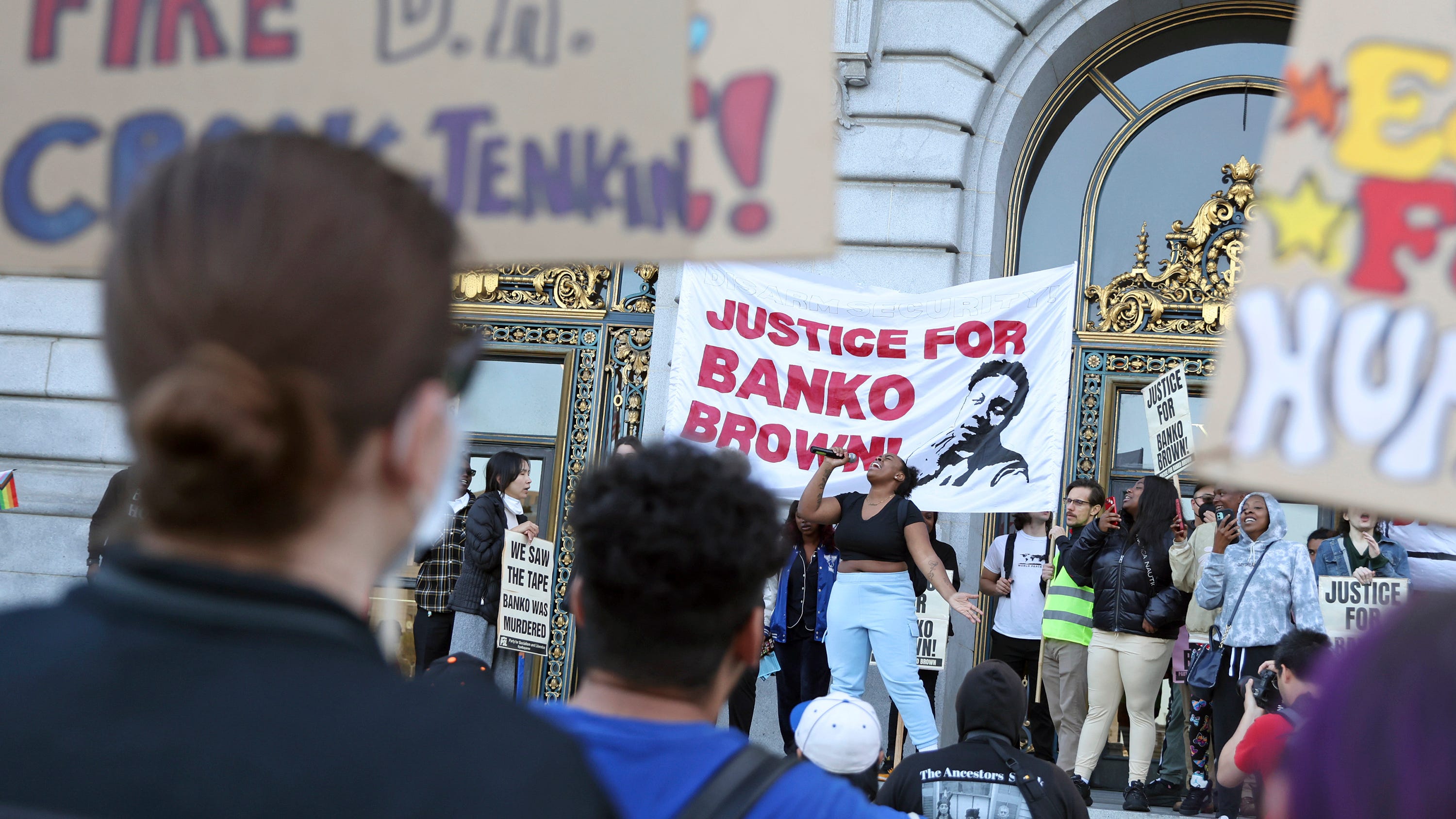 San Francisco DA releases video of Walgreens security guard fatally shooting alleged shoplifter