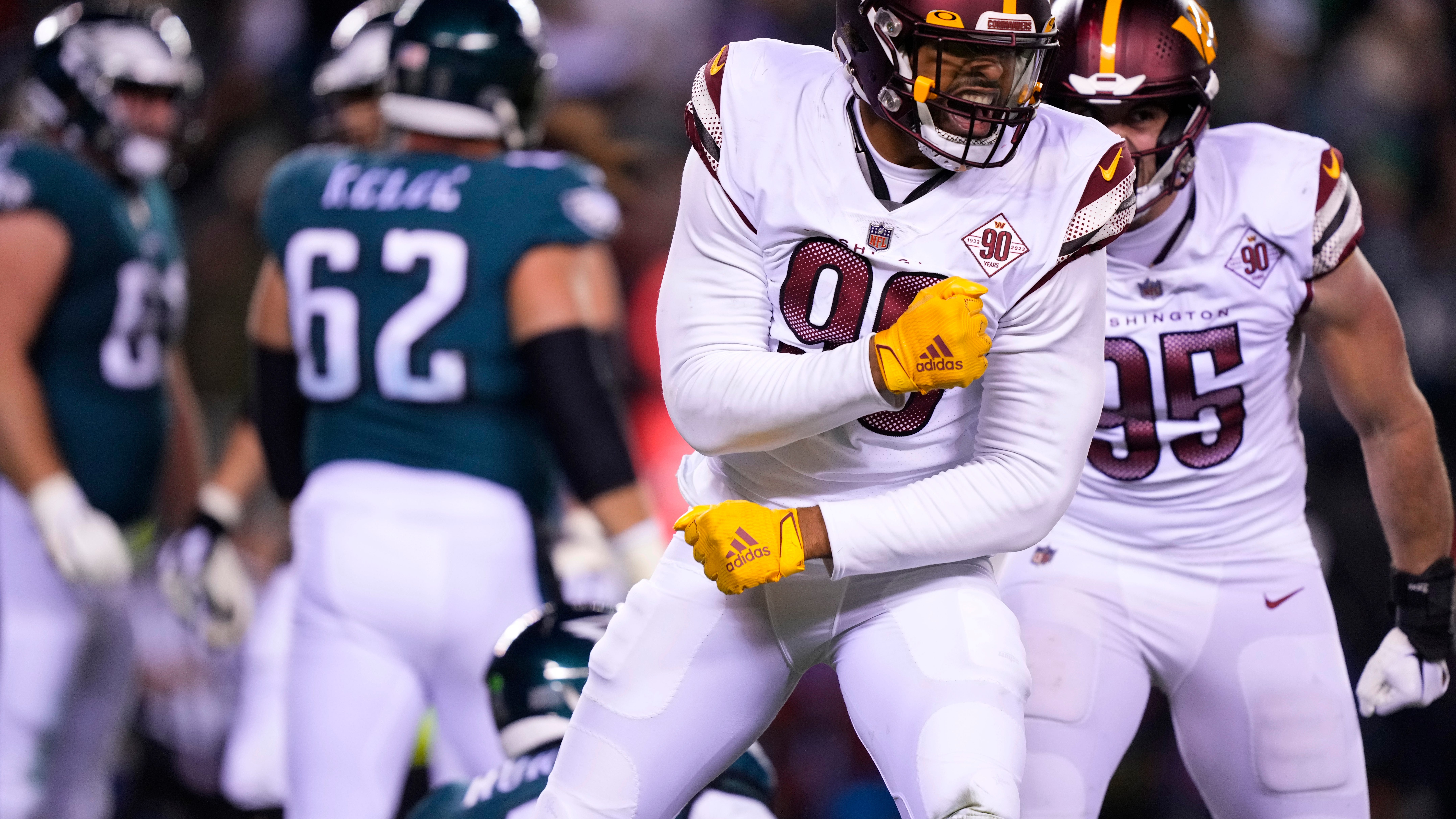 Commanders end Eagles' perfect season