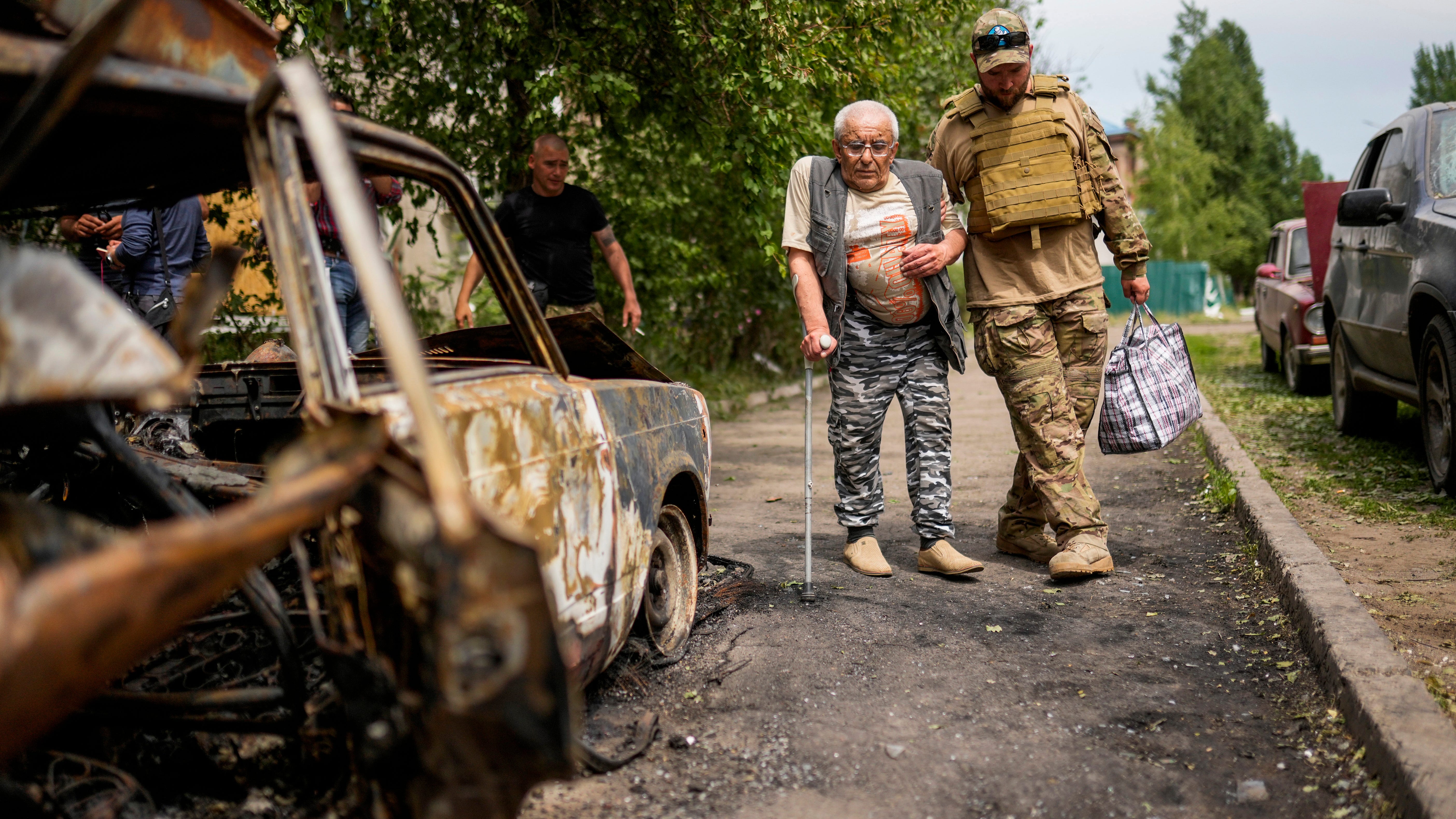 Lethal rocket strike in Sloviansk as Russia moves on Donbas
