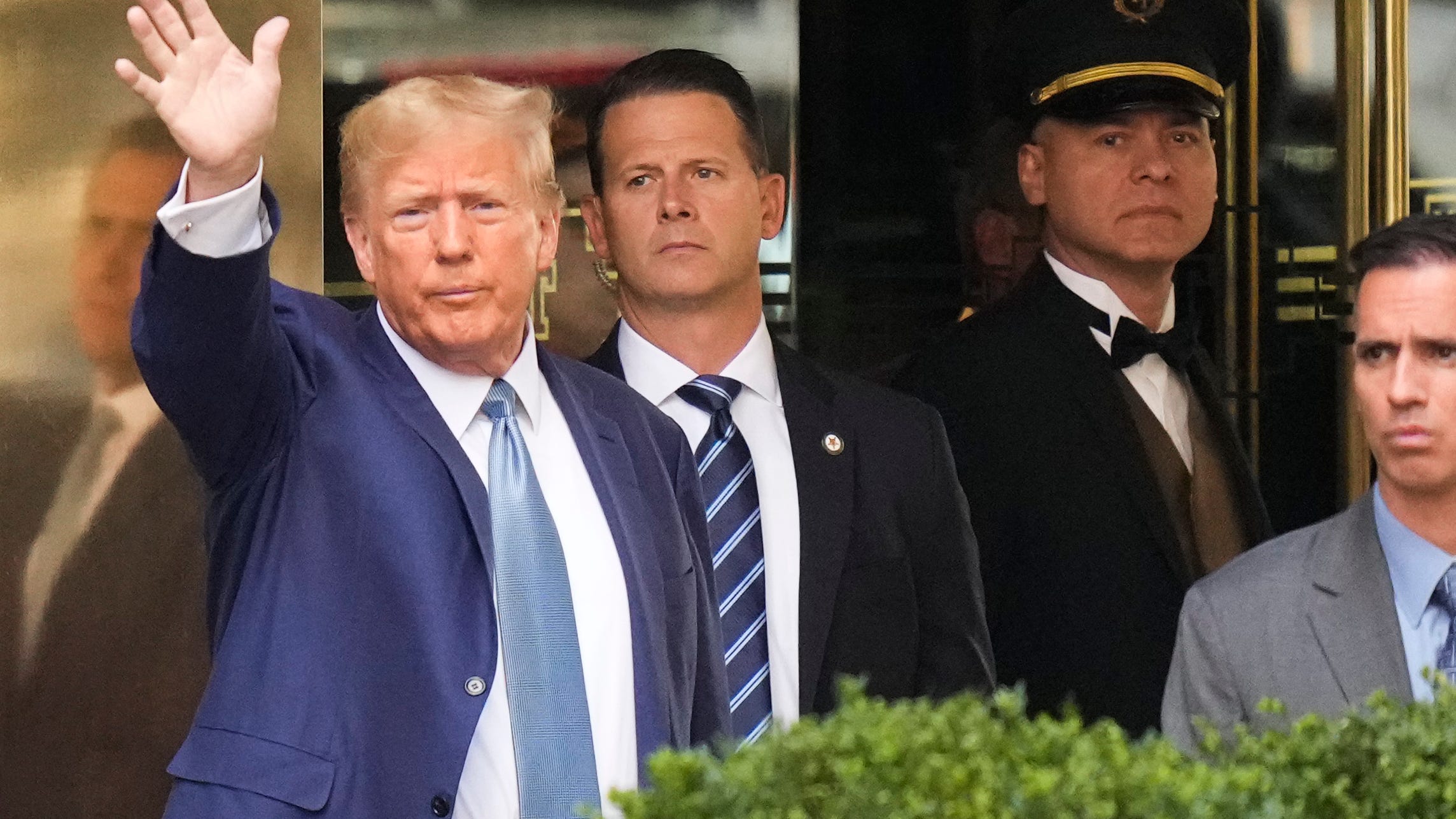 Trump will answer questions in NY fraud lawsuit, lawyer says